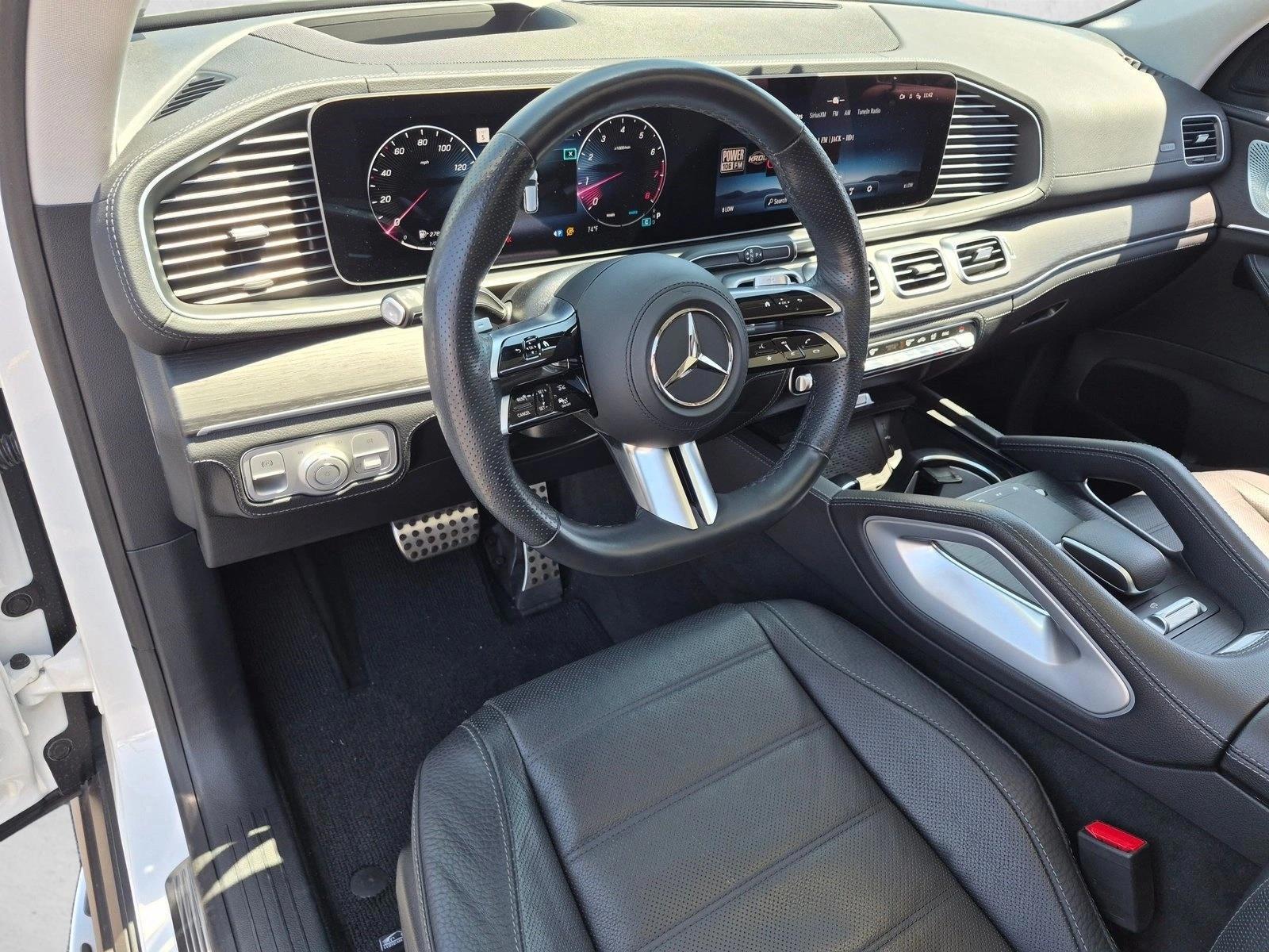 Thumbnail: 2024 Mercedes-Benz GLS - 3