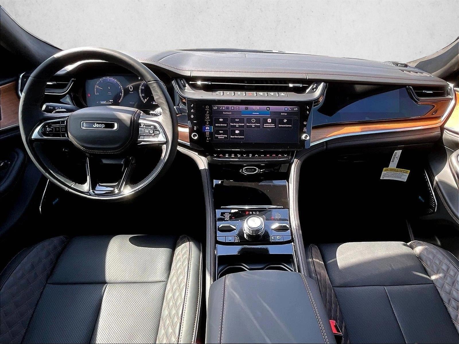 Thumbnail: 2026 Jeep Grand Cherokee - 3