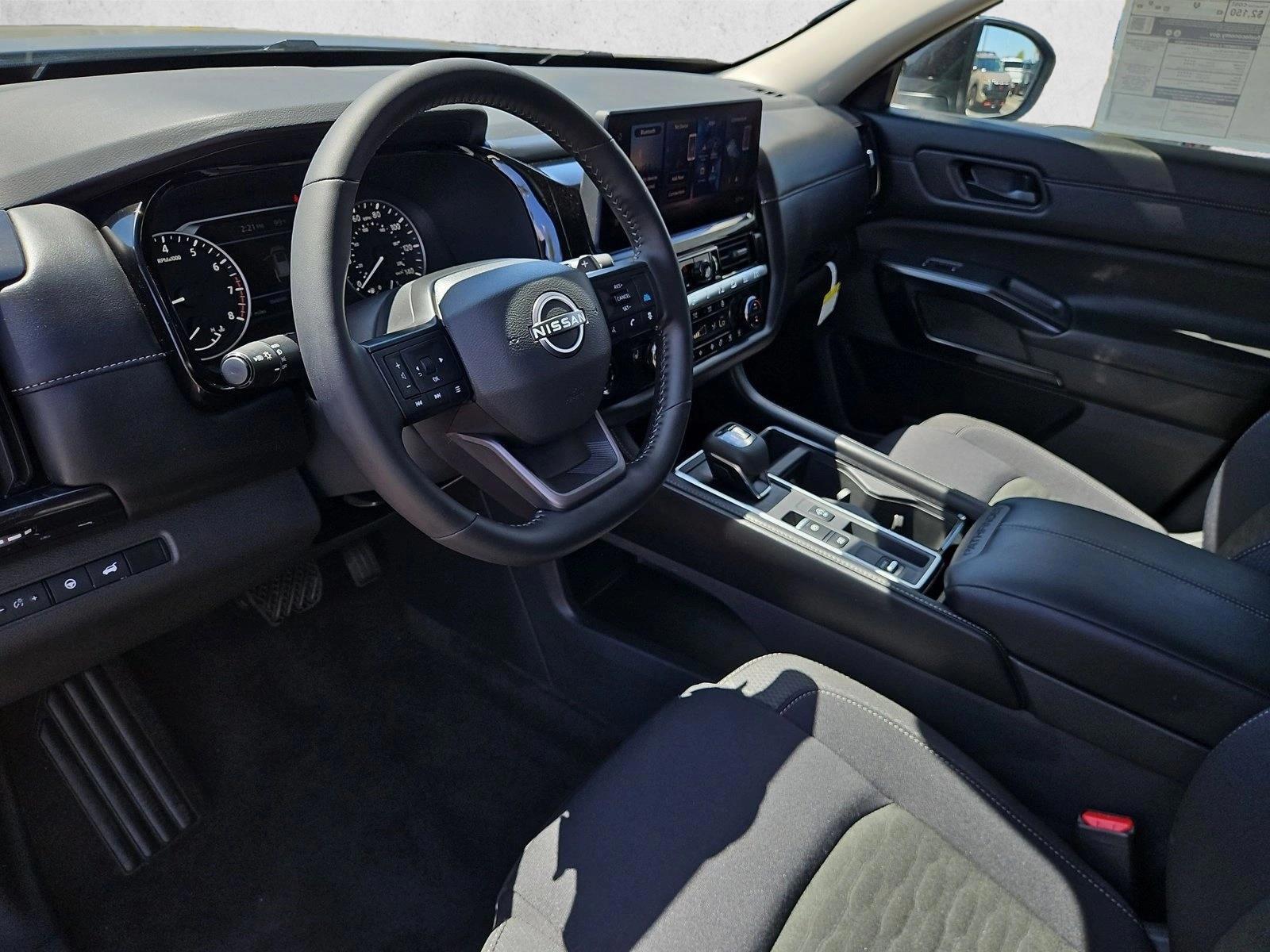 Thumbnail: 2026 Nissan Pathfinder - 3