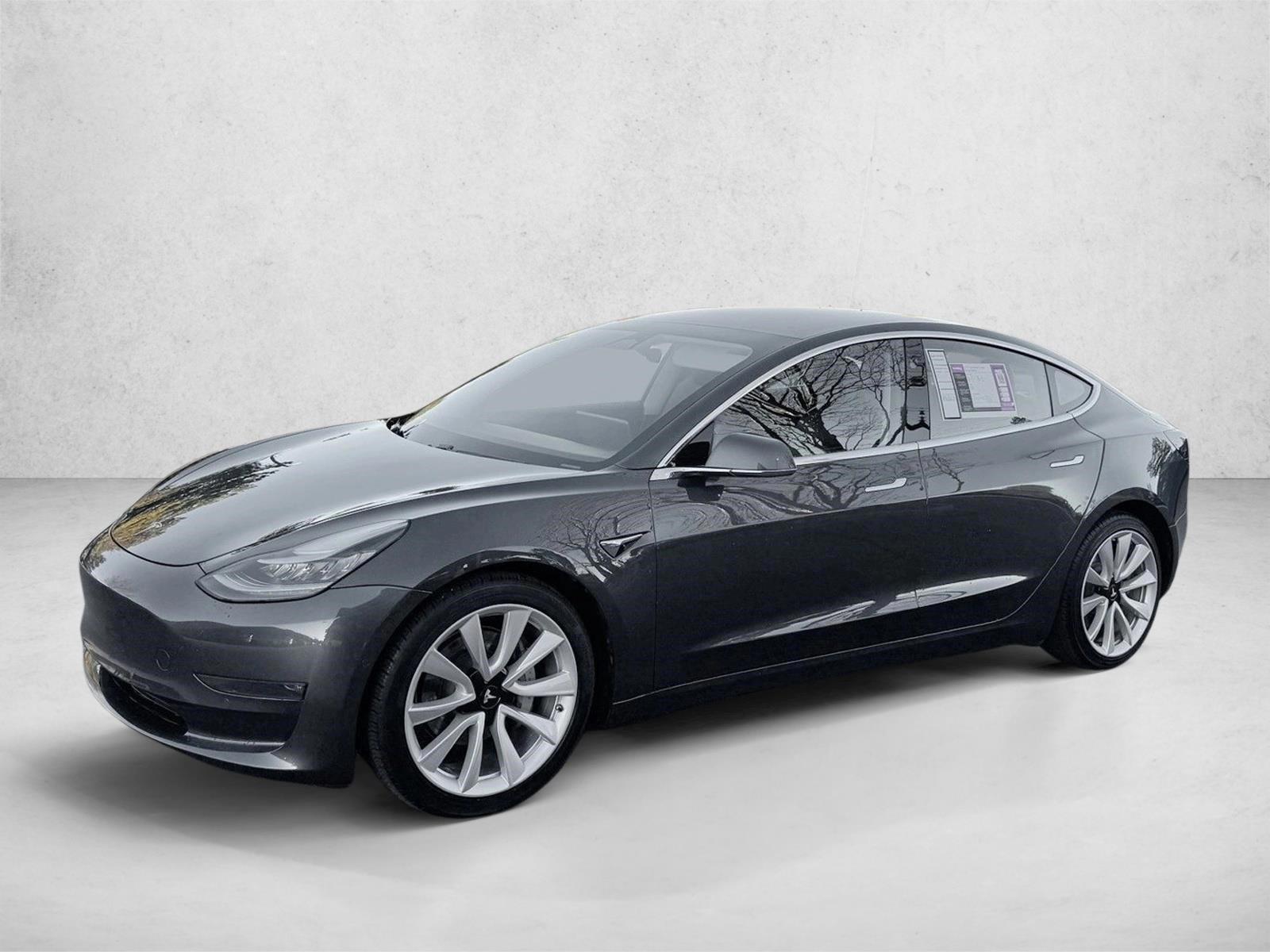 Thumbnail: 2018 Tesla Model 3 - 1