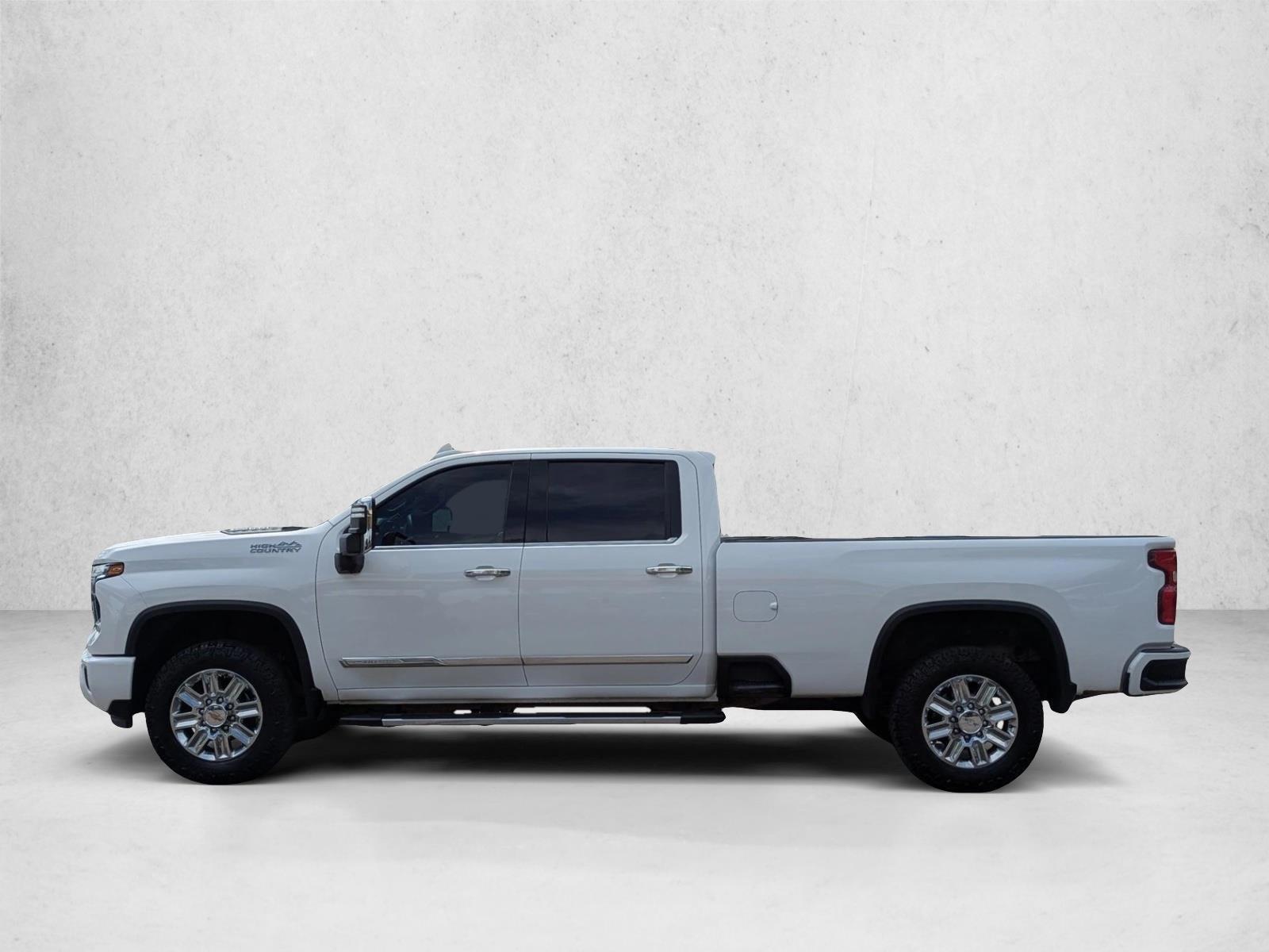 Thumbnail: 2024 Chevrolet Silverado 2500 - 2