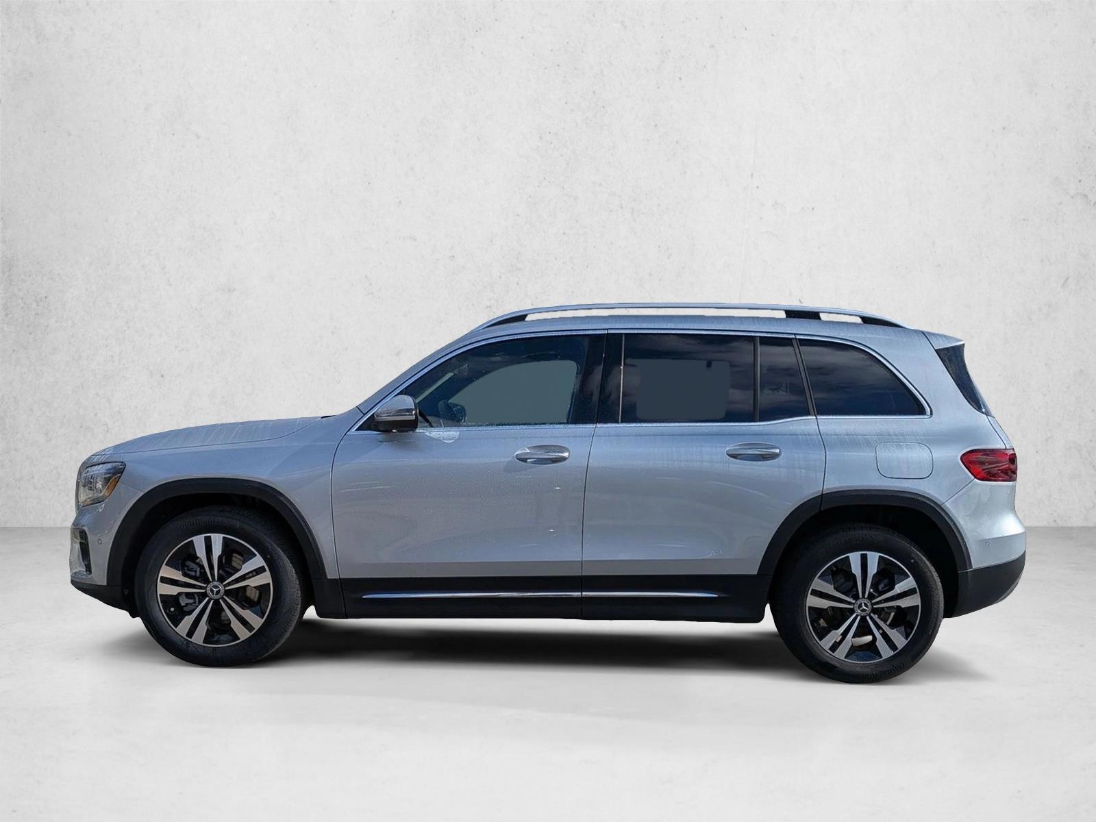 Thumbnail: 2026 Mercedes-Benz GLB - 2