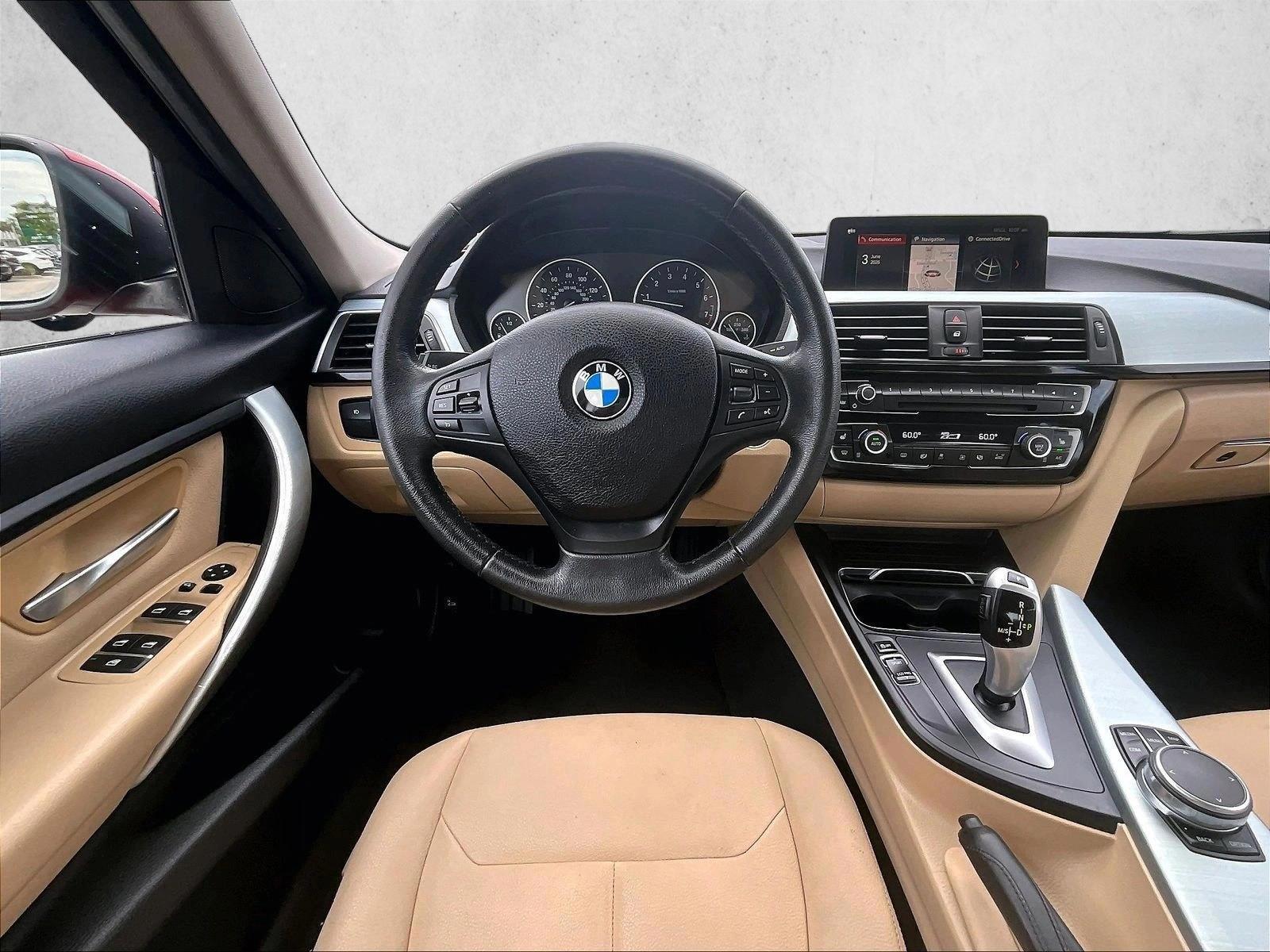 Thumbnail: 2018 BMW 3 Series - 3