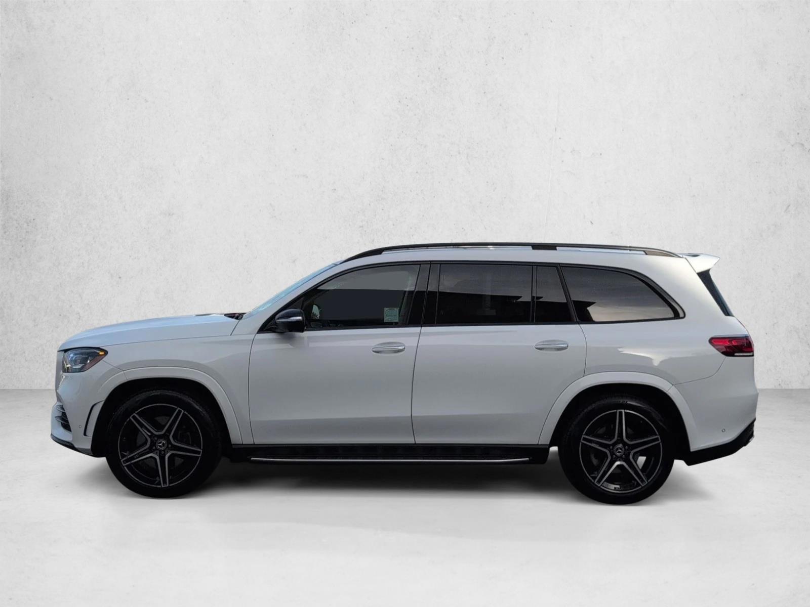 Thumbnail: 2022 Mercedes-Benz GLS - 2