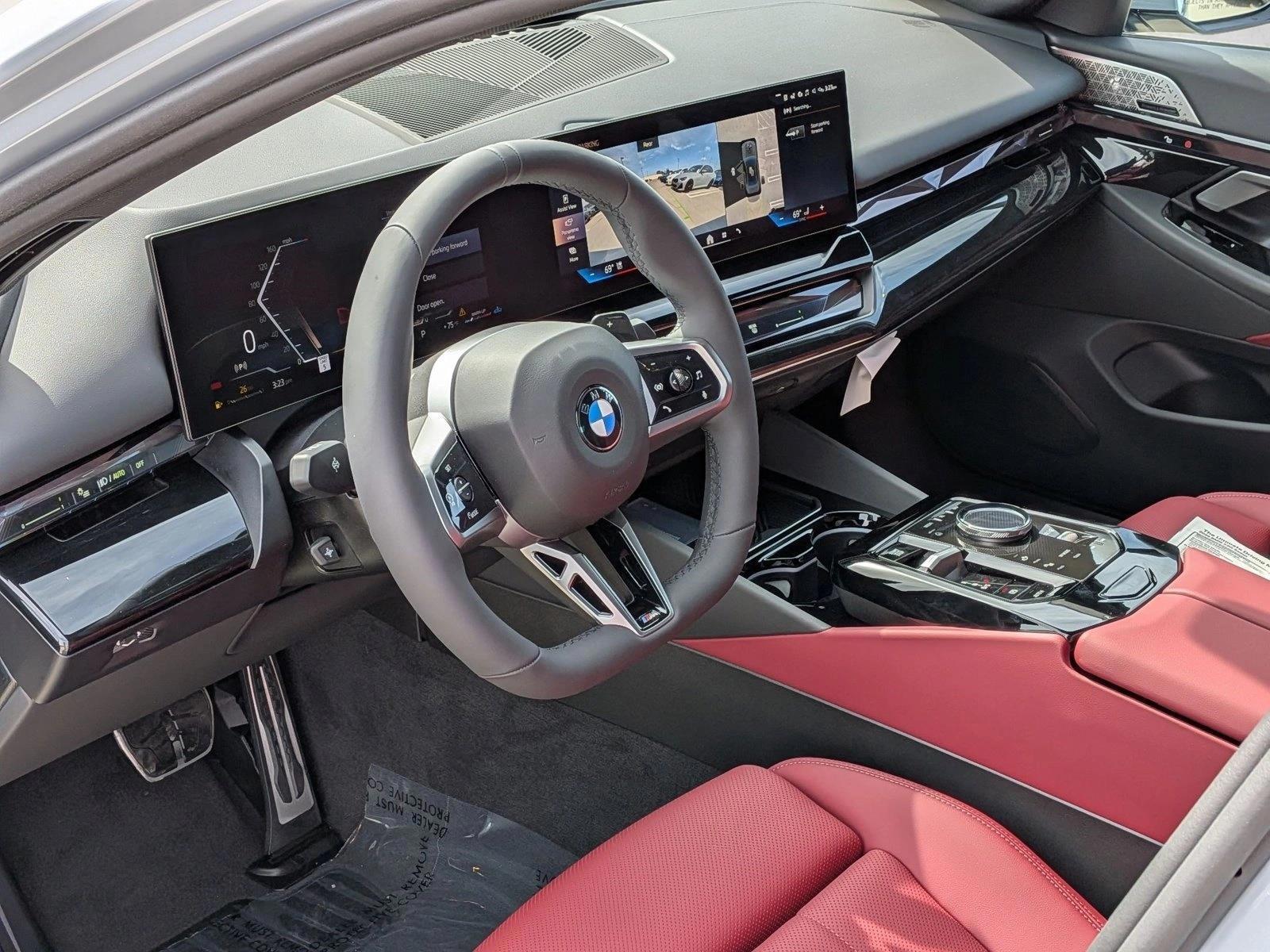 Thumbnail: 2026 BMW 5 Series - 3