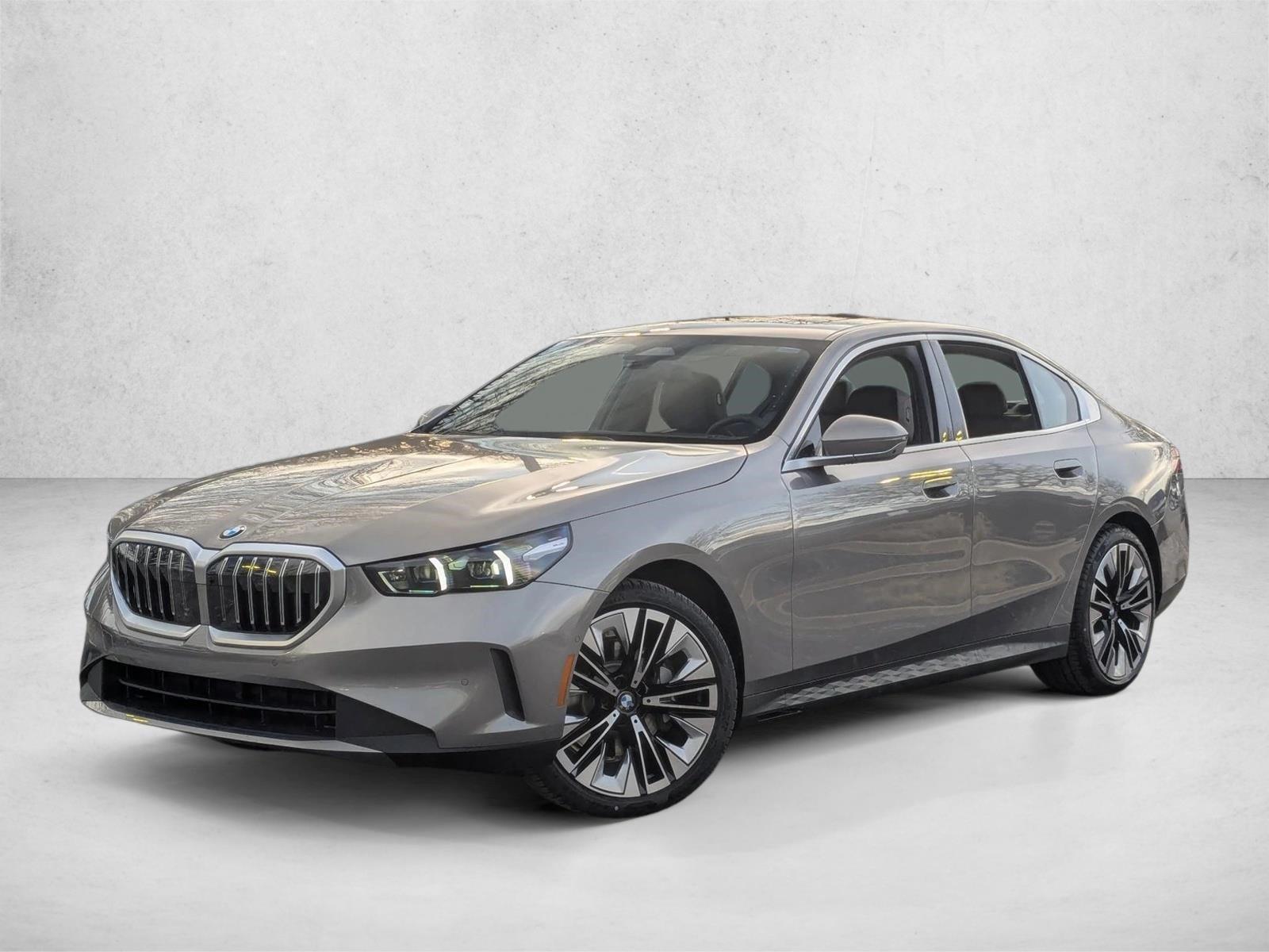 Thumbnail: 2026 BMW 5 Series - 1