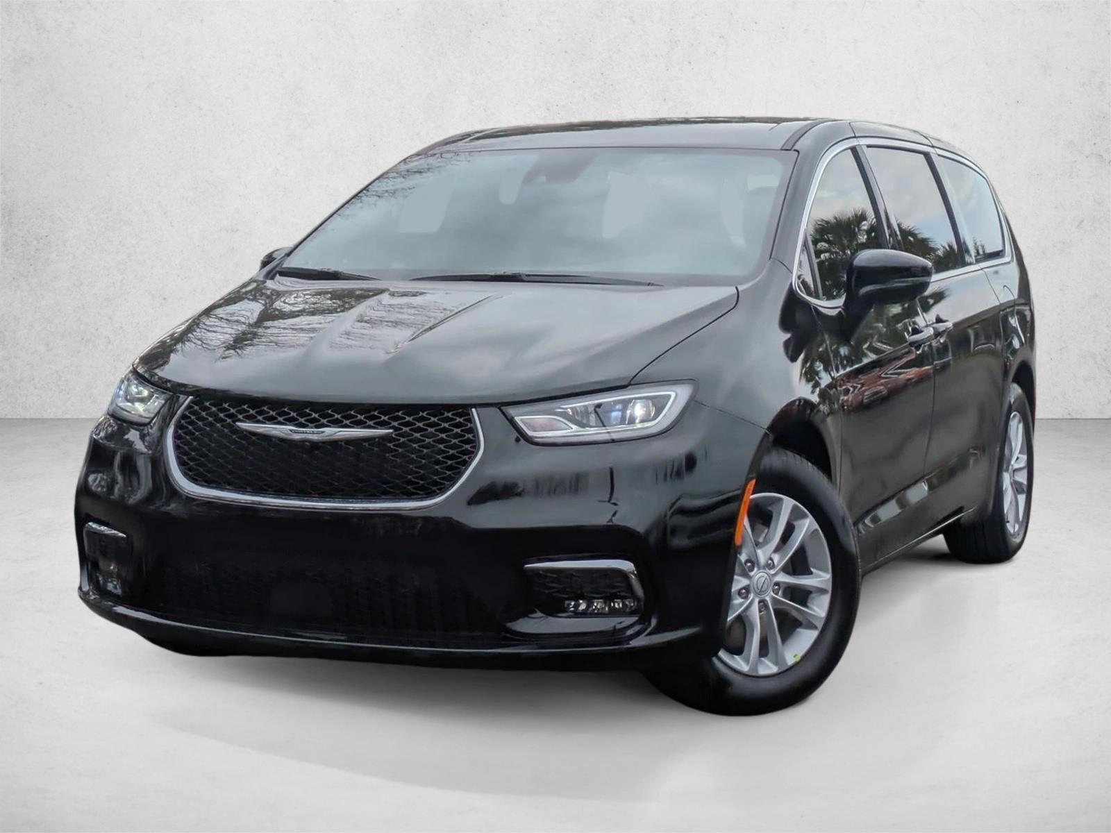 Thumbnail: 2026 Chrysler Pacifica - 1