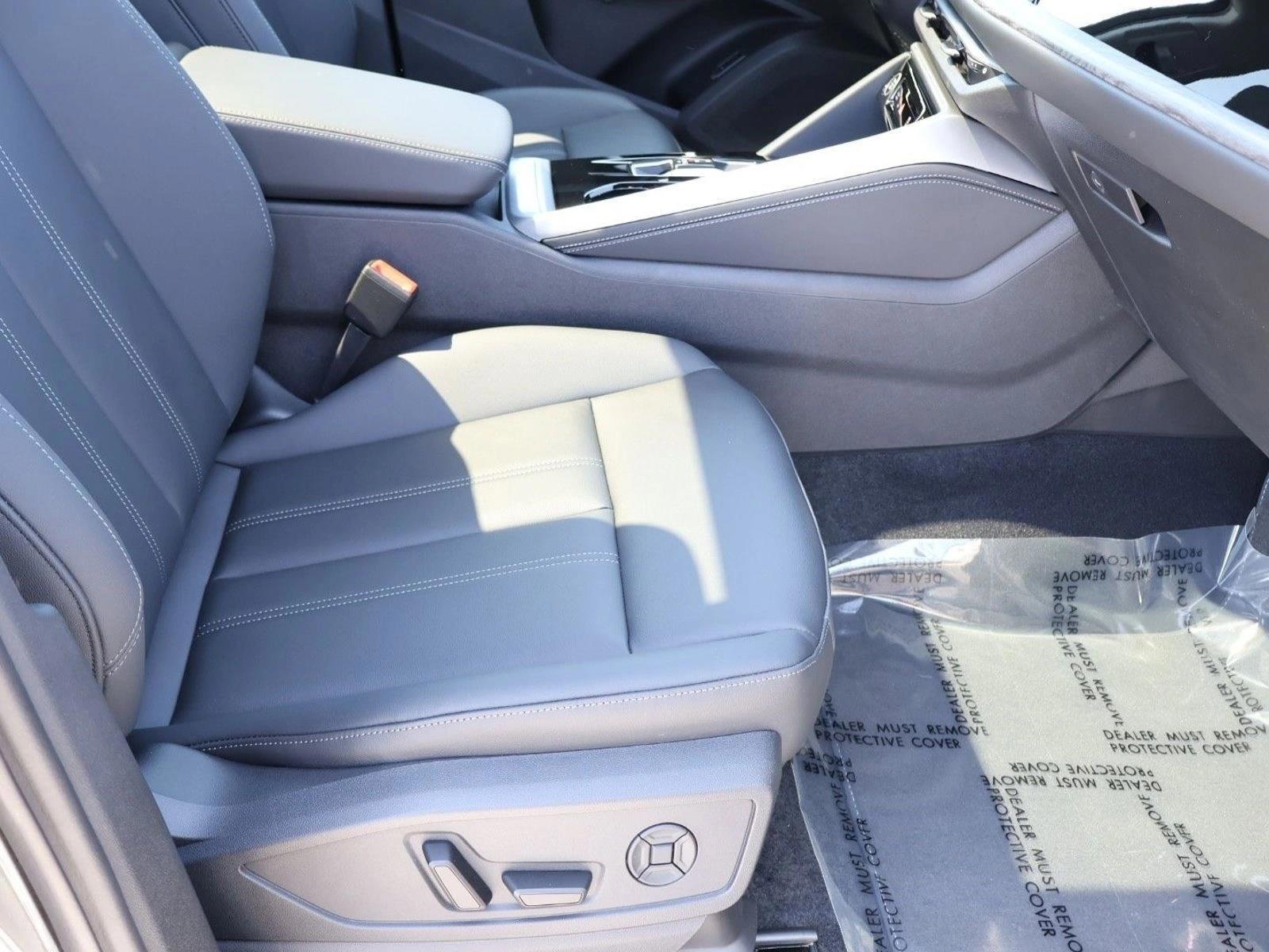 Thumbnail: 2026 Audi Q5 - 4