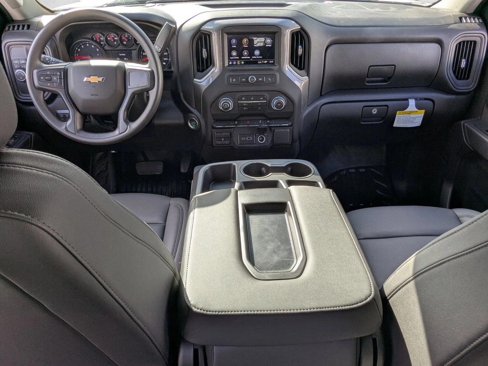 Thumbnail: 2026 Chevrolet Silverado 3500 - 2