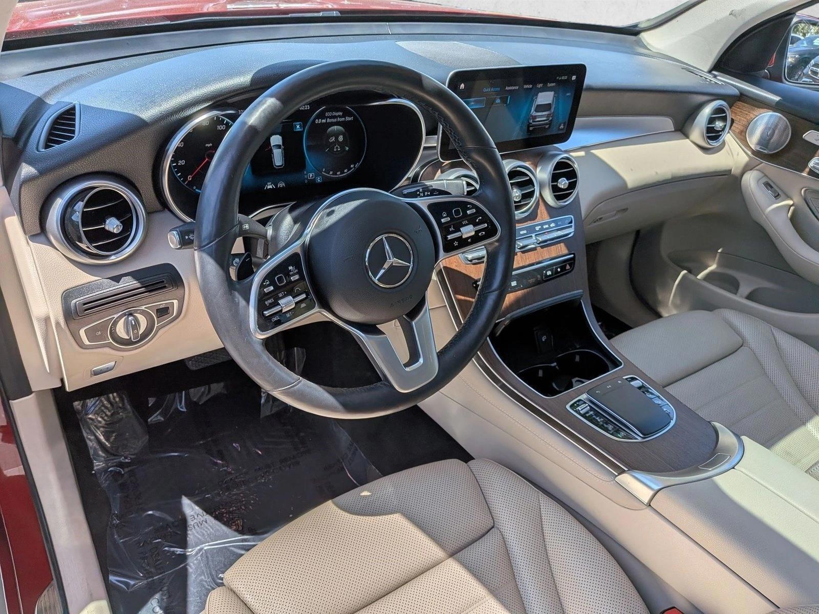 Thumbnail: 2020 Mercedes-Benz GLC - 3