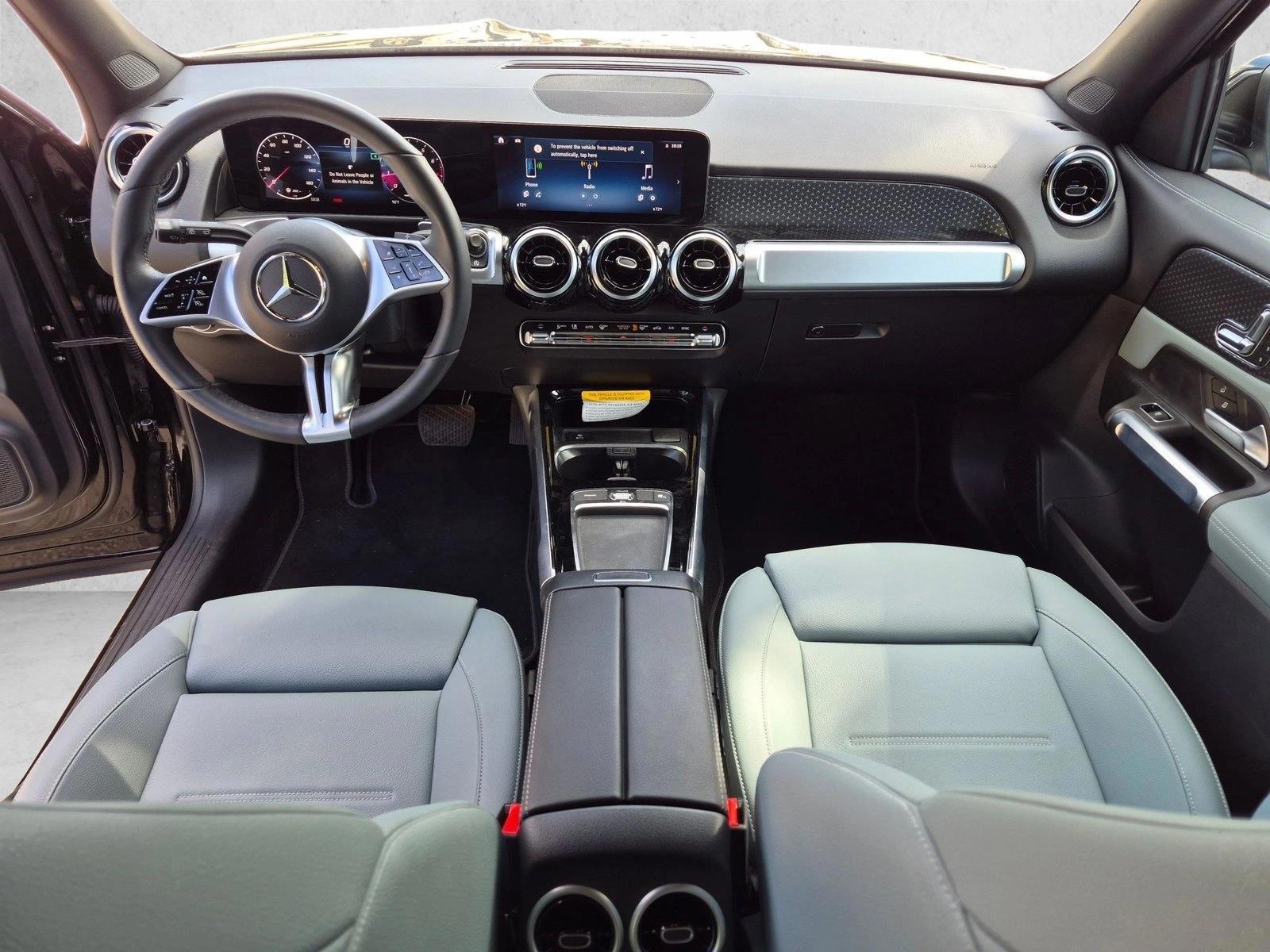 Thumbnail: 2026 Mercedes-Benz GLB - 3