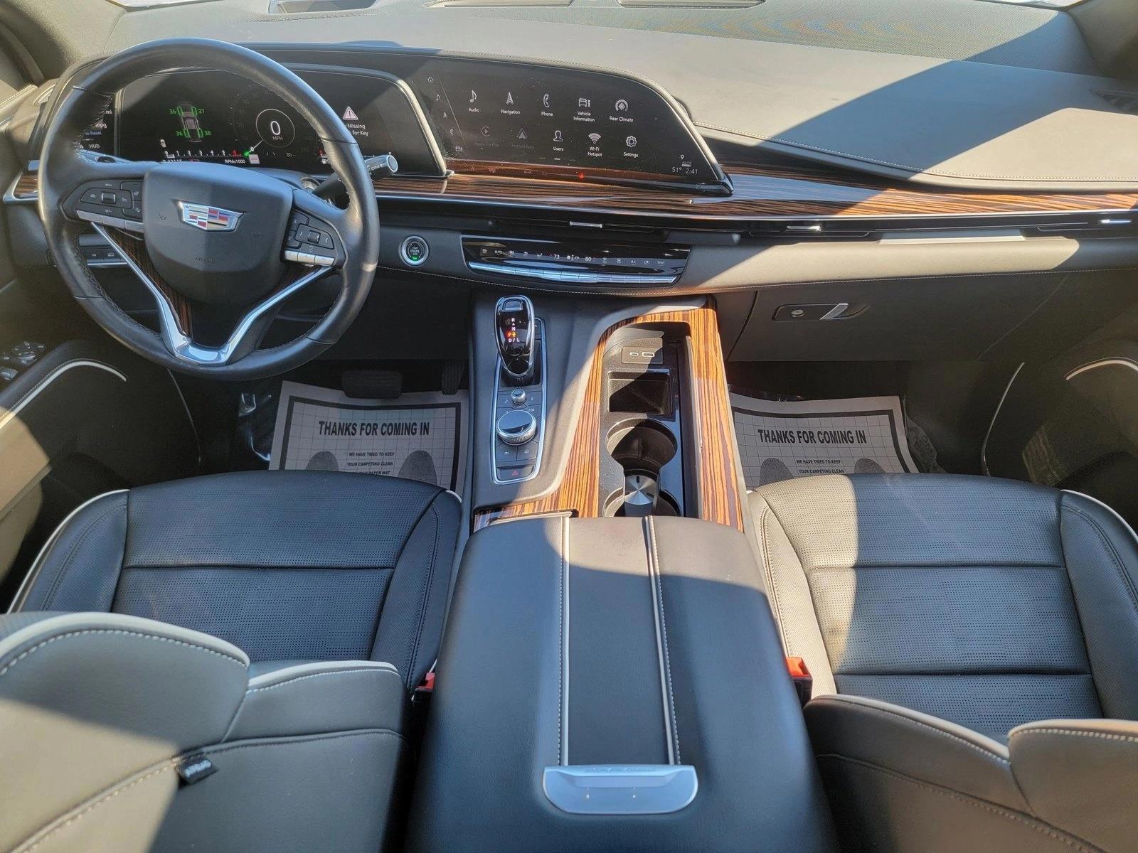 Thumbnail: 2021 Cadillac Escalade - 3