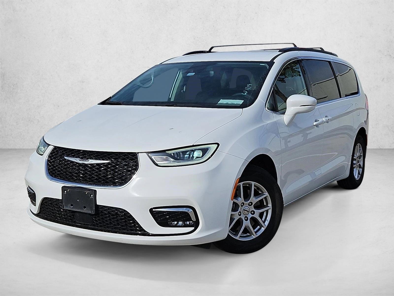 Thumbnail: 2022 Chrysler Pacifica - 1