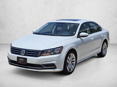 2019 Volkswagen Passat Wolfsburg Edition -
                  Plano, TX