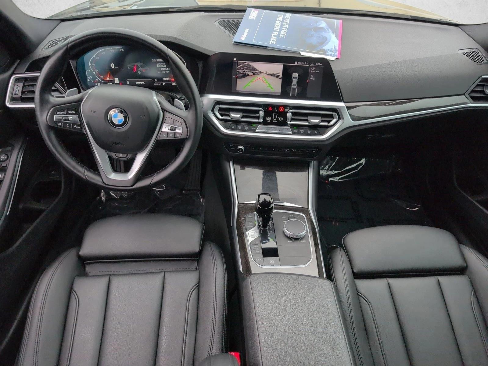 Thumbnail: 2021 BMW 3 Series - 3