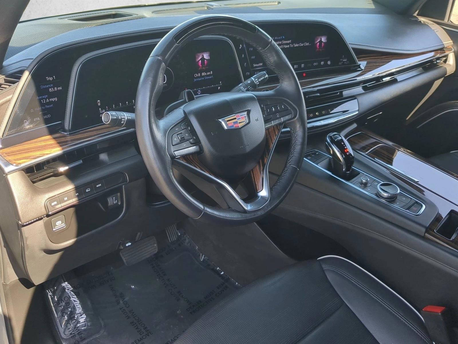 Thumbnail: 2024 Cadillac Escalade - 3