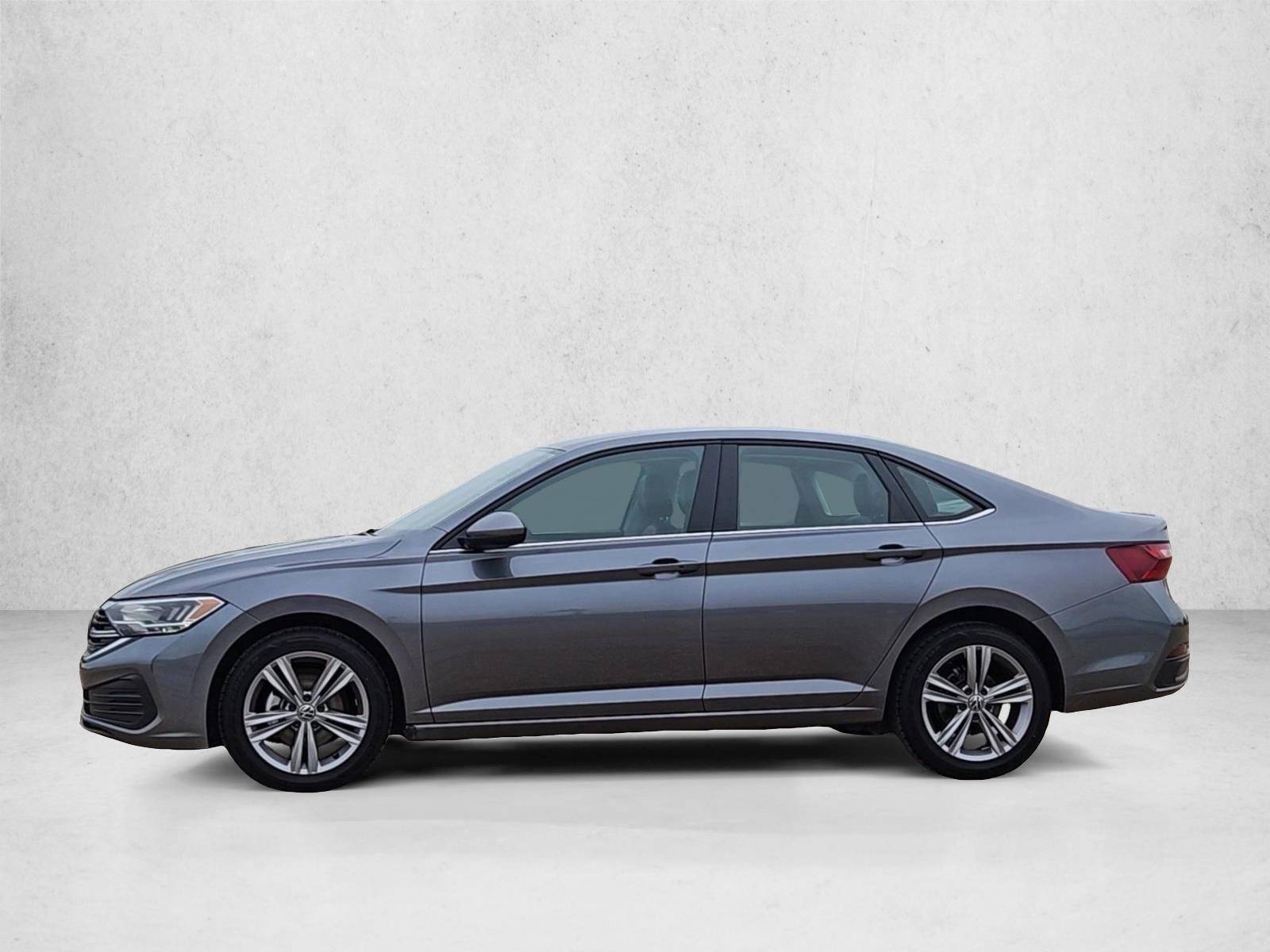 Thumbnail: 2024 Volkswagen Jetta - 3