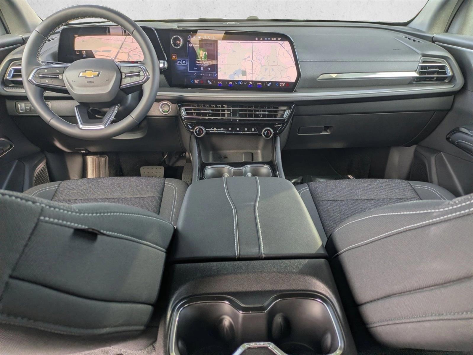 Thumbnail: 2026 Chevrolet Traverse - 3