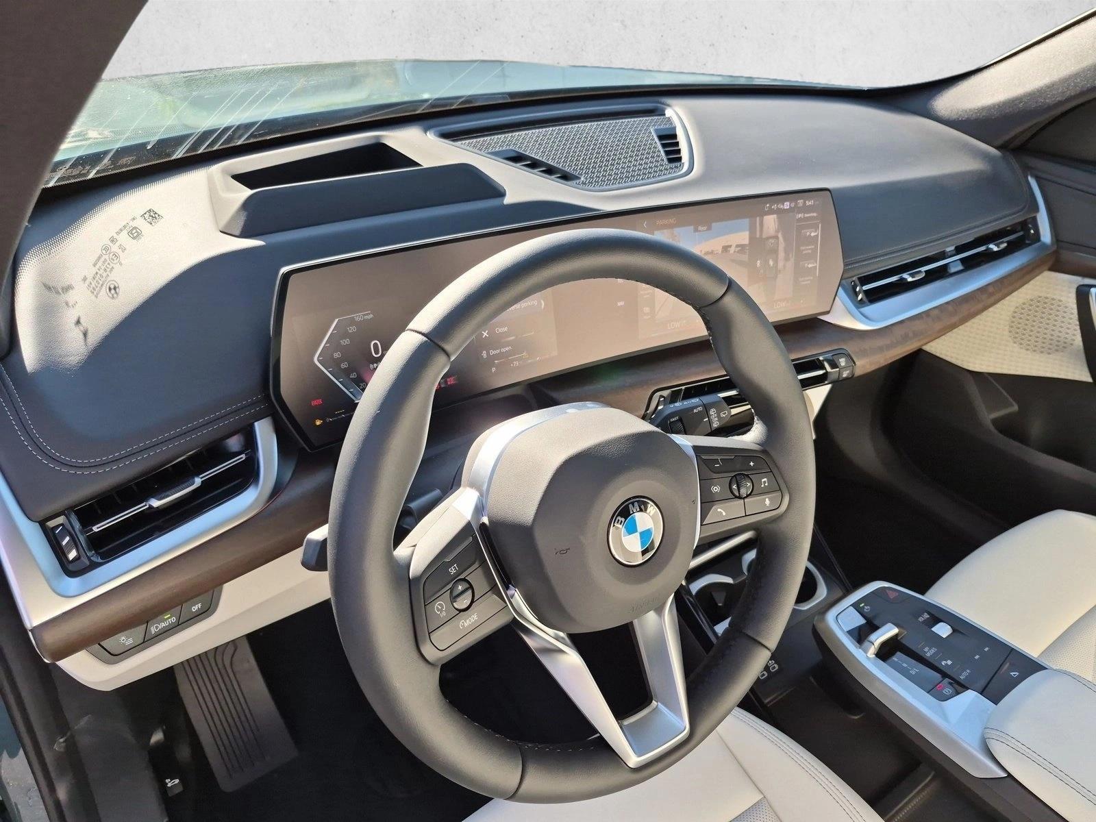 Thumbnail: 2026 BMW X1 - 3