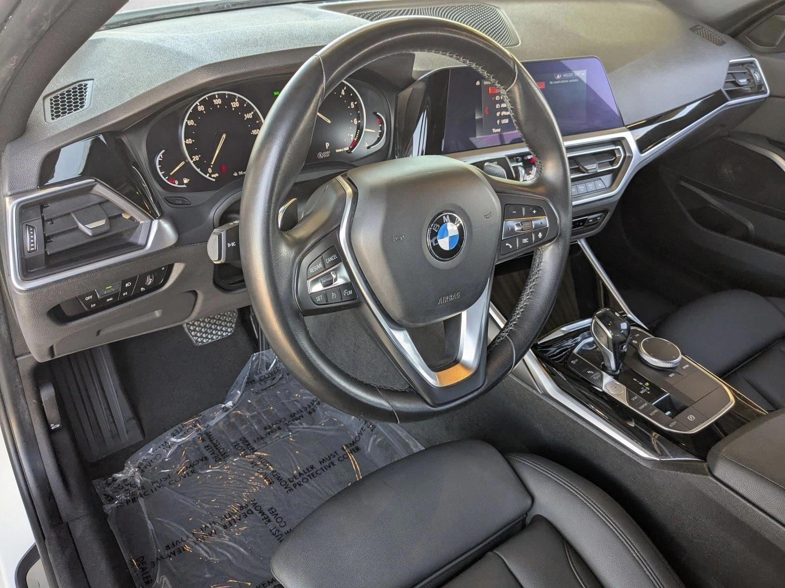 Thumbnail: 2019 BMW 3 Series - 3