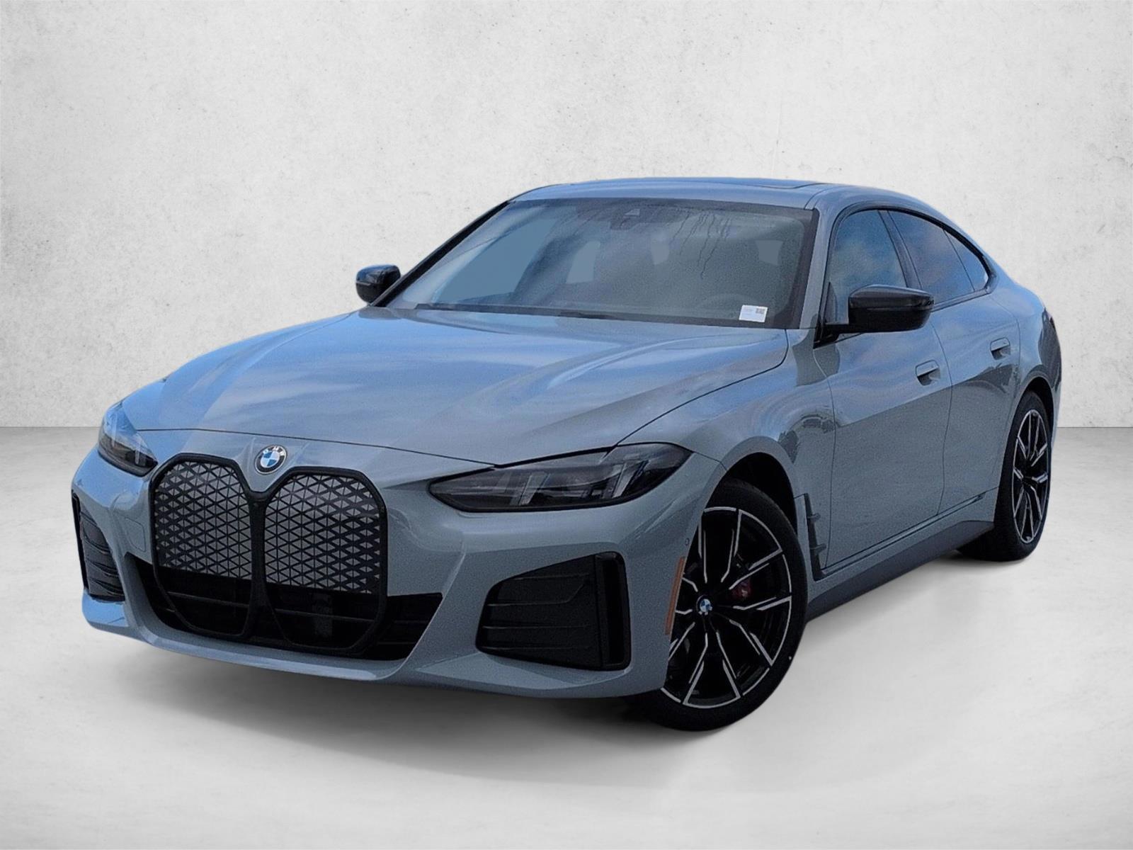 Thumbnail: 2026 BMW i4 - 1