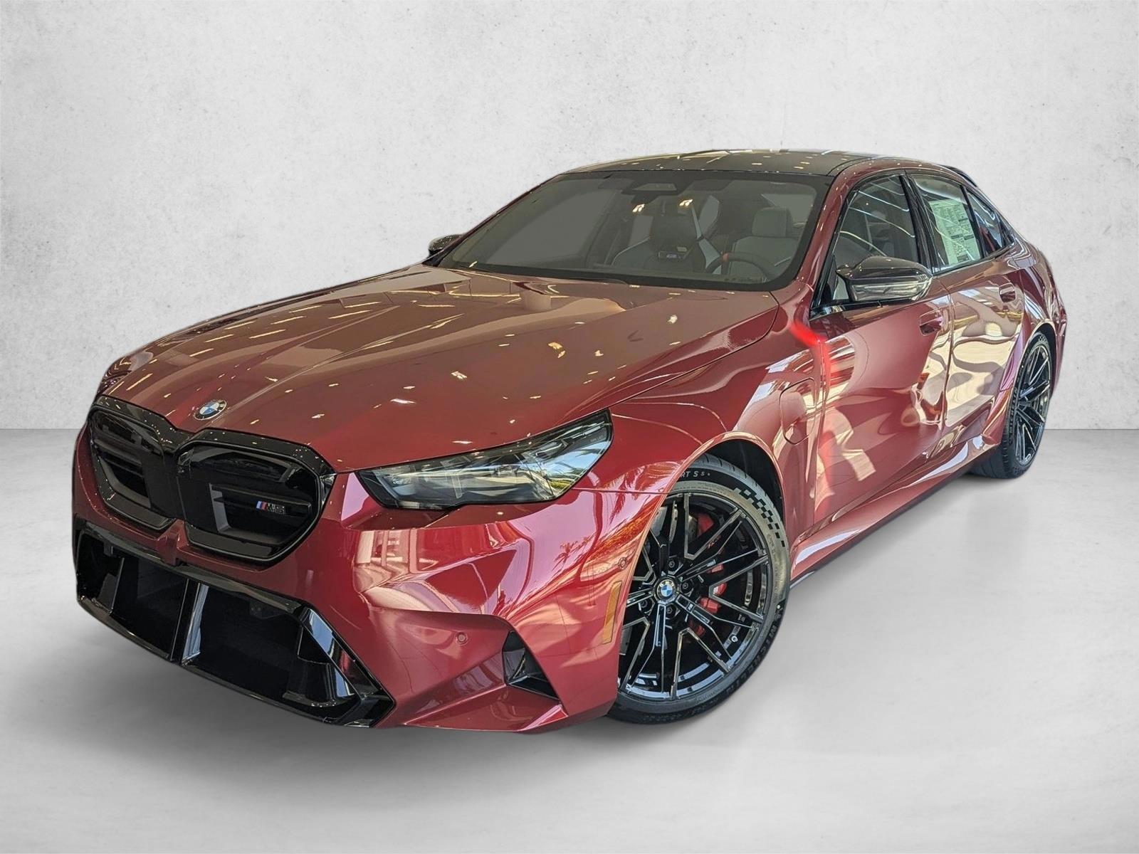 Thumbnail: 2026 BMW M5 - 1