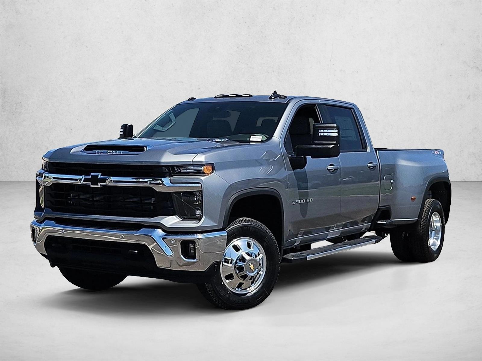 Thumbnail: 2026 Chevrolet Silverado 3500 - 1