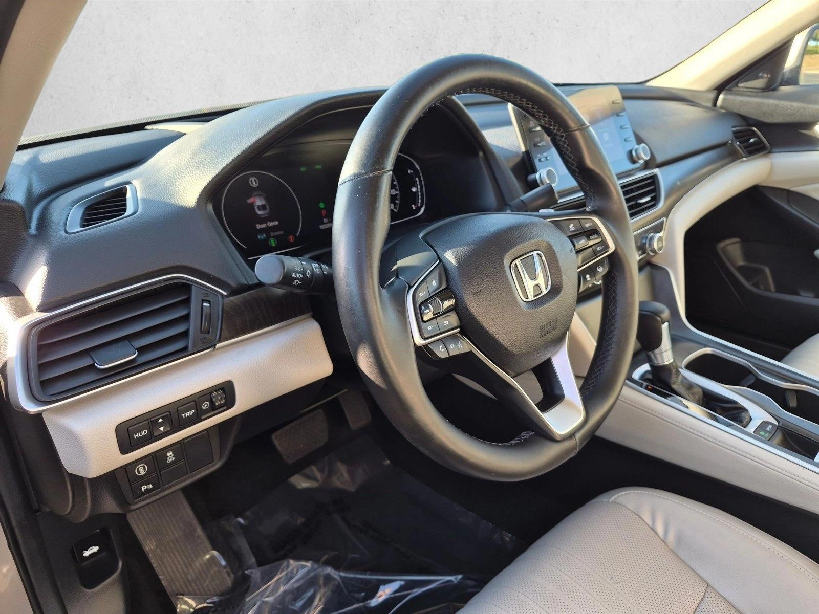 Thumbnail: 2018 Honda Accord - 3