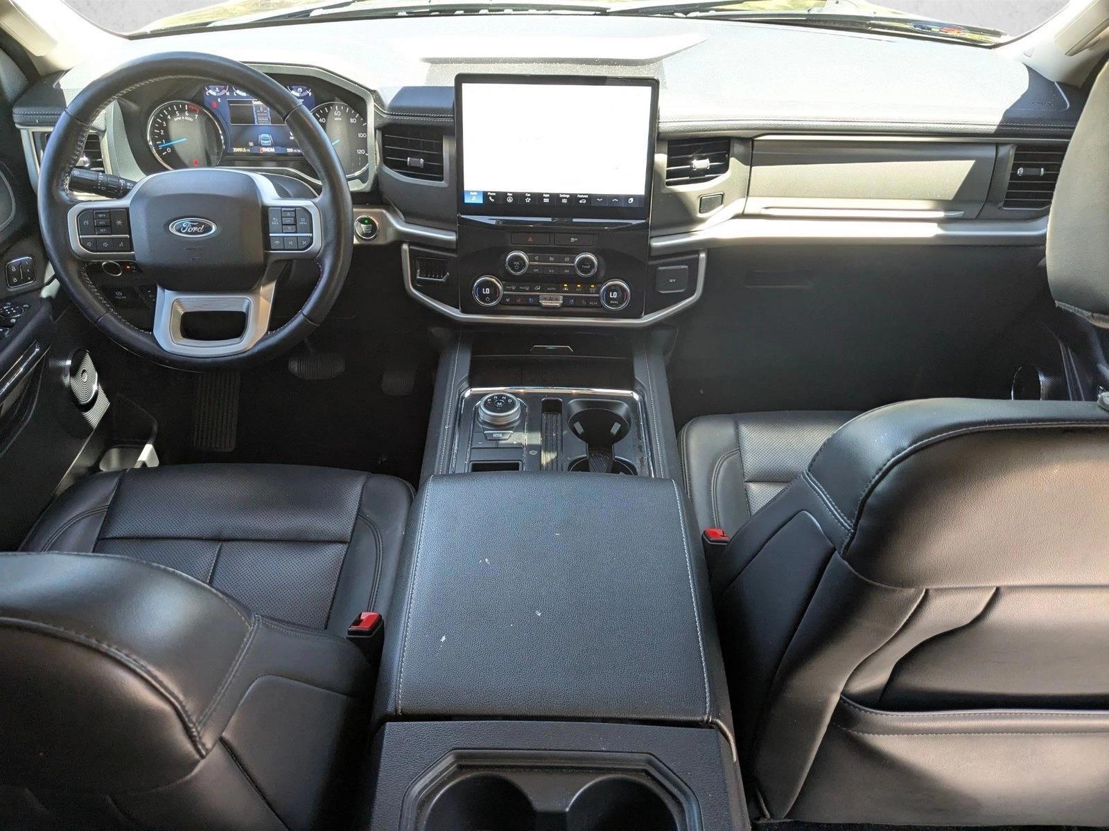 Thumbnail: 2022 Ford Expedition MAX - 3