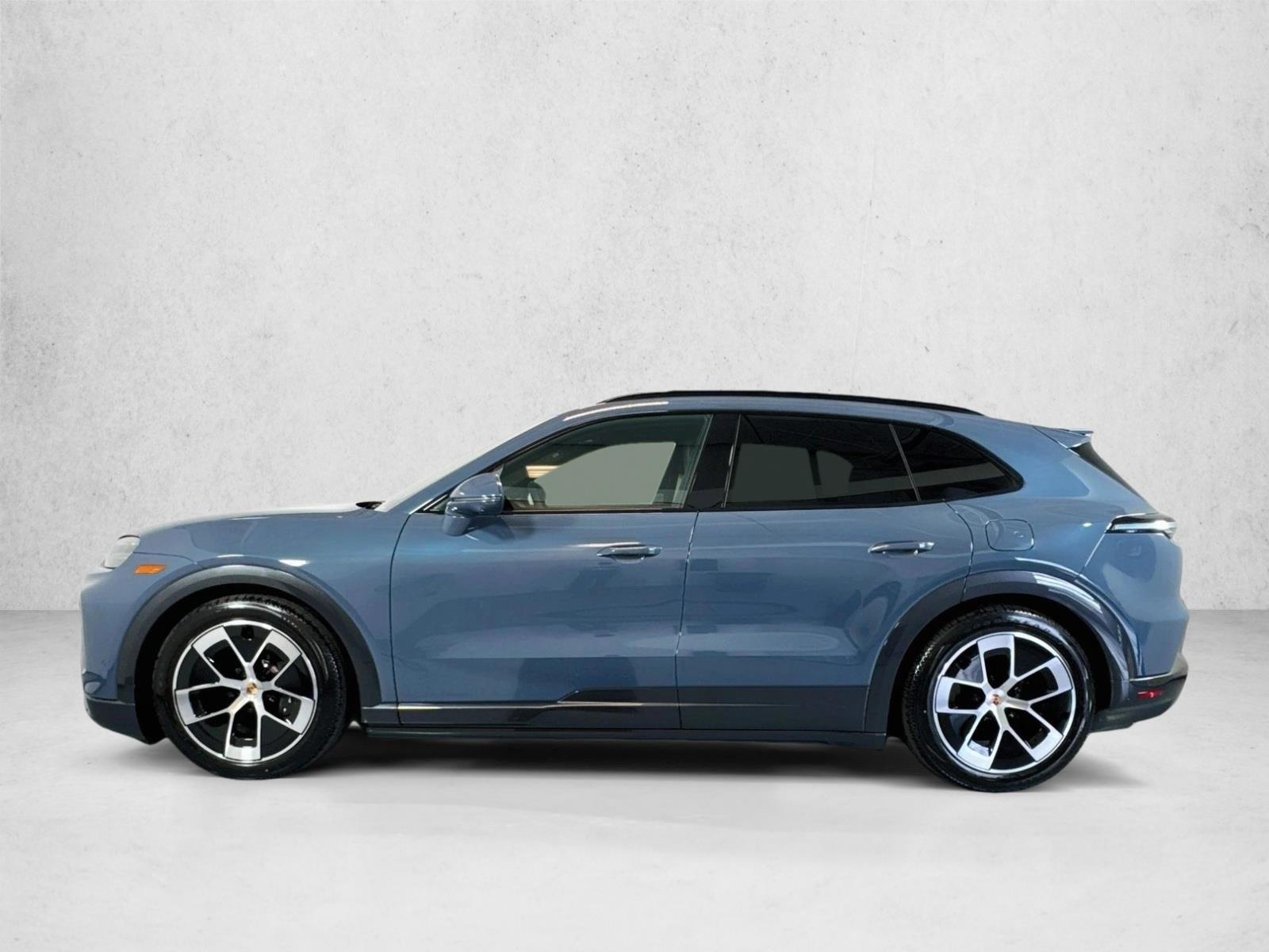 Thumbnail: 2026 Porsche Cayenne - 2