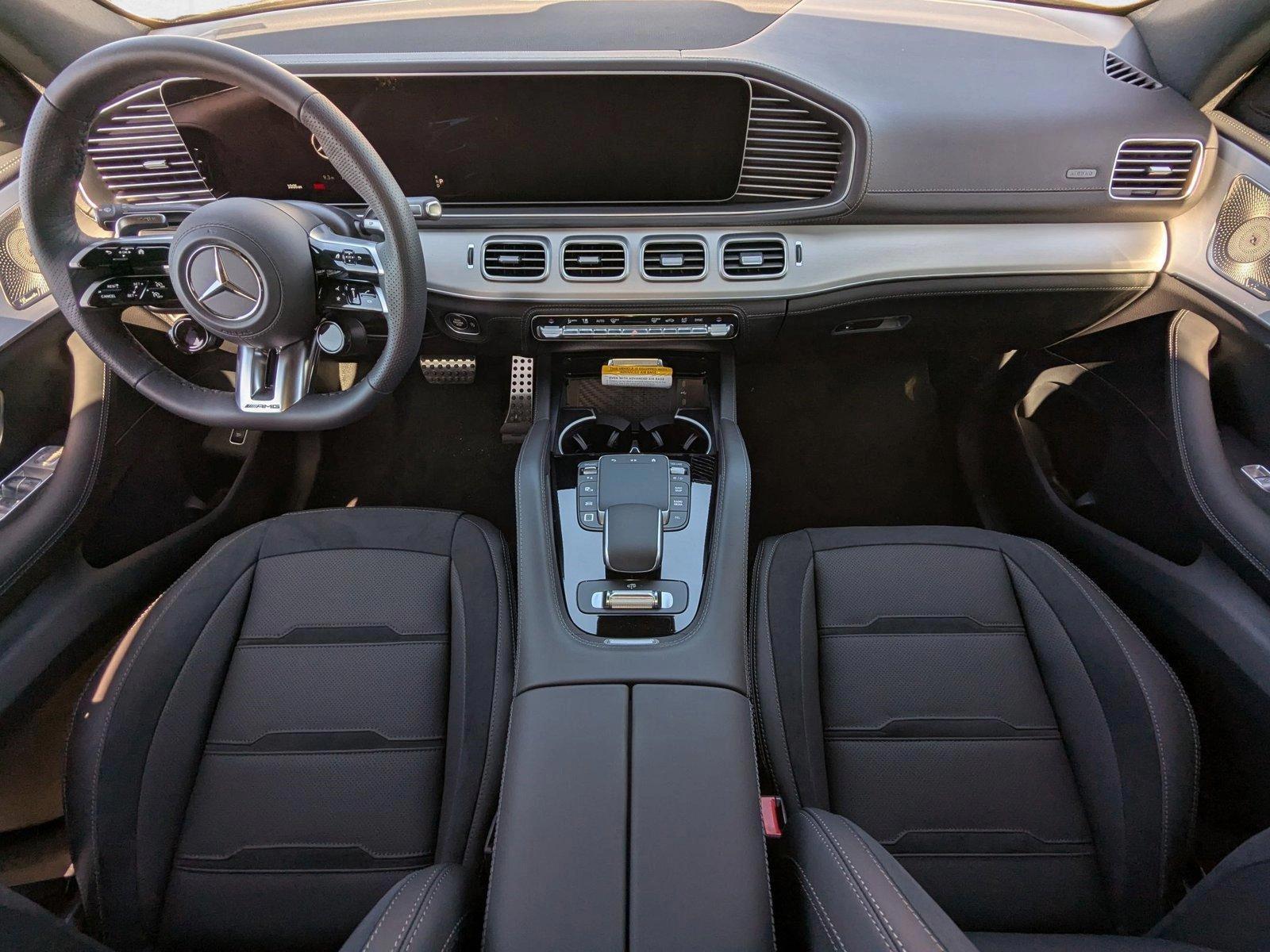 Thumbnail: 2025 Mercedes-Benz GLE - 3