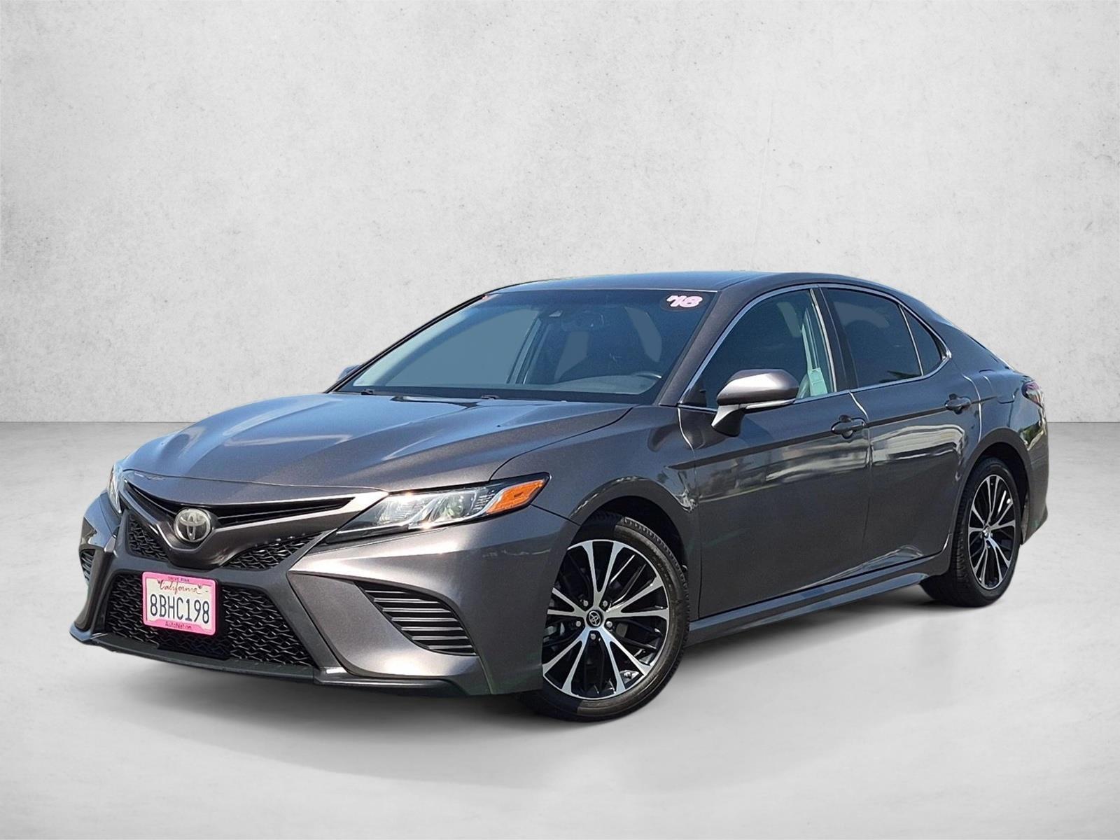 Thumbnail: 2018 Toyota Camry - 1