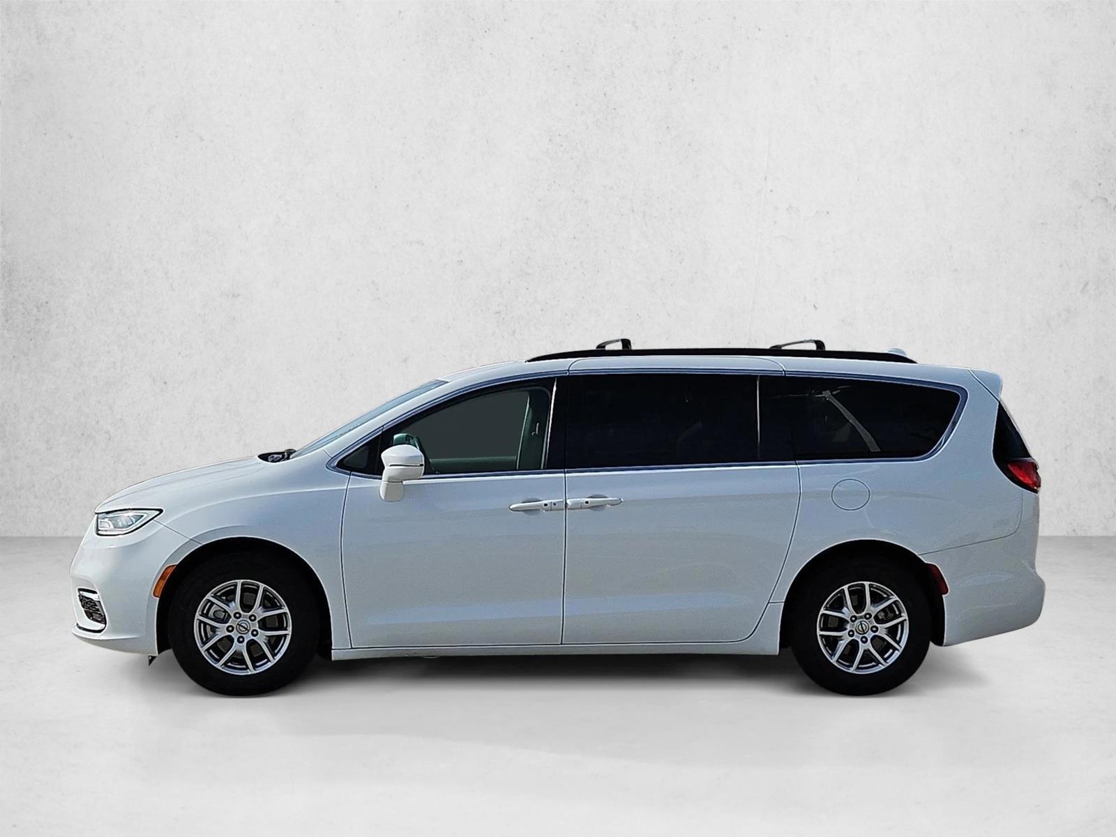 Thumbnail: 2022 Chrysler Pacifica - 2
