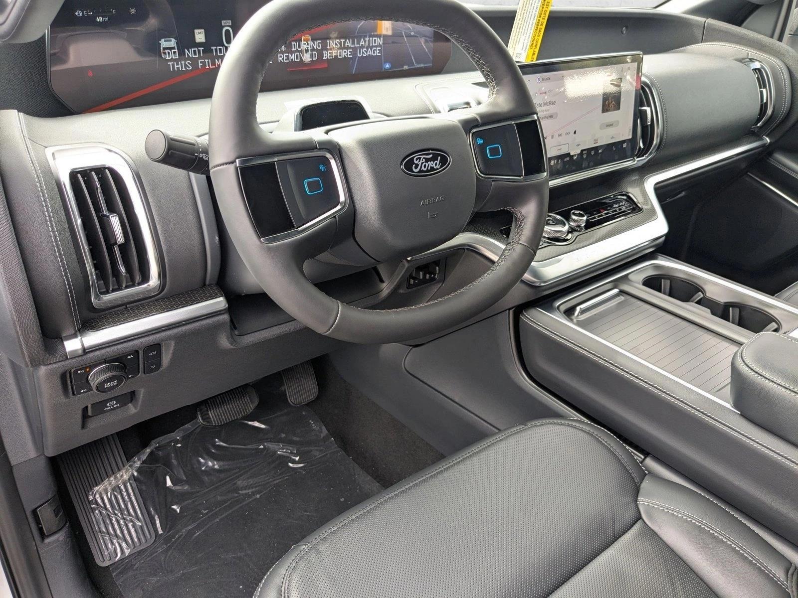 Thumbnail: 2026 Ford Expedition - 3