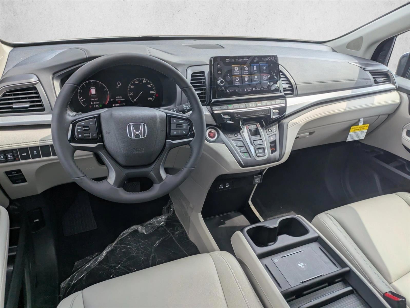Thumbnail: 2026 Honda Odyssey - 3