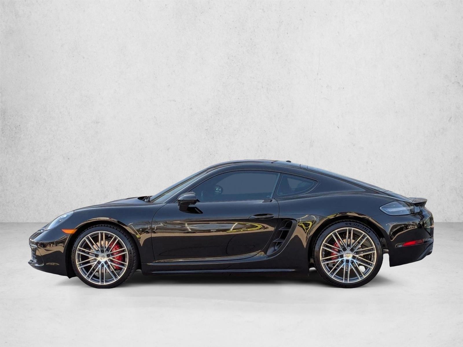 Thumbnail: 2025 Porsche 718 Cayman - 2