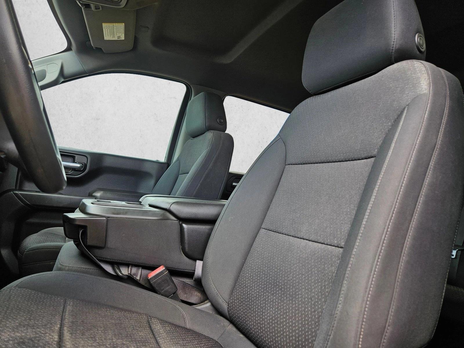 Thumbnail: 2021 Chevrolet Silverado 1500 - 4