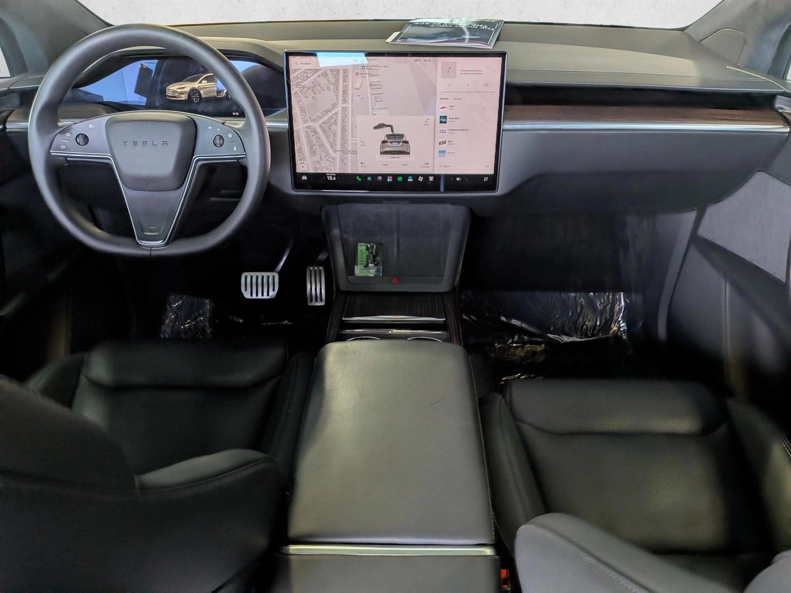 Thumbnail: 2024 Tesla Model X - 3