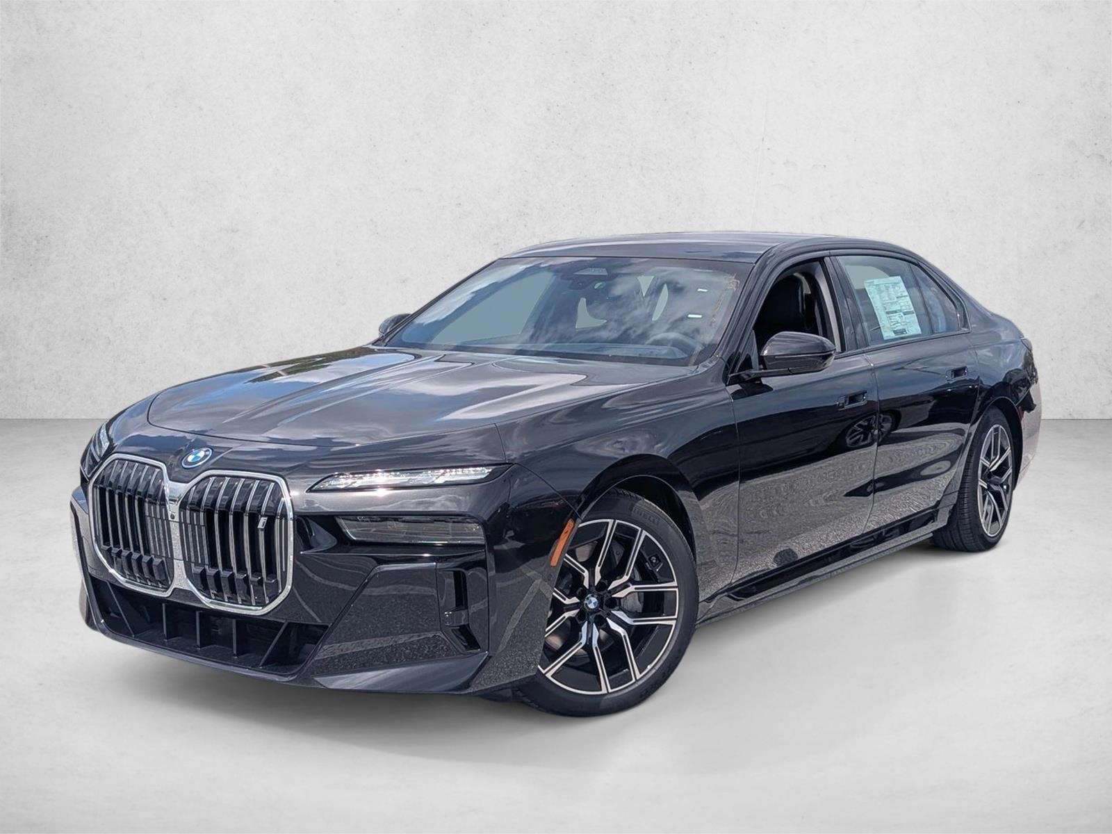 Thumbnail: 2026 BMW i7 - 1