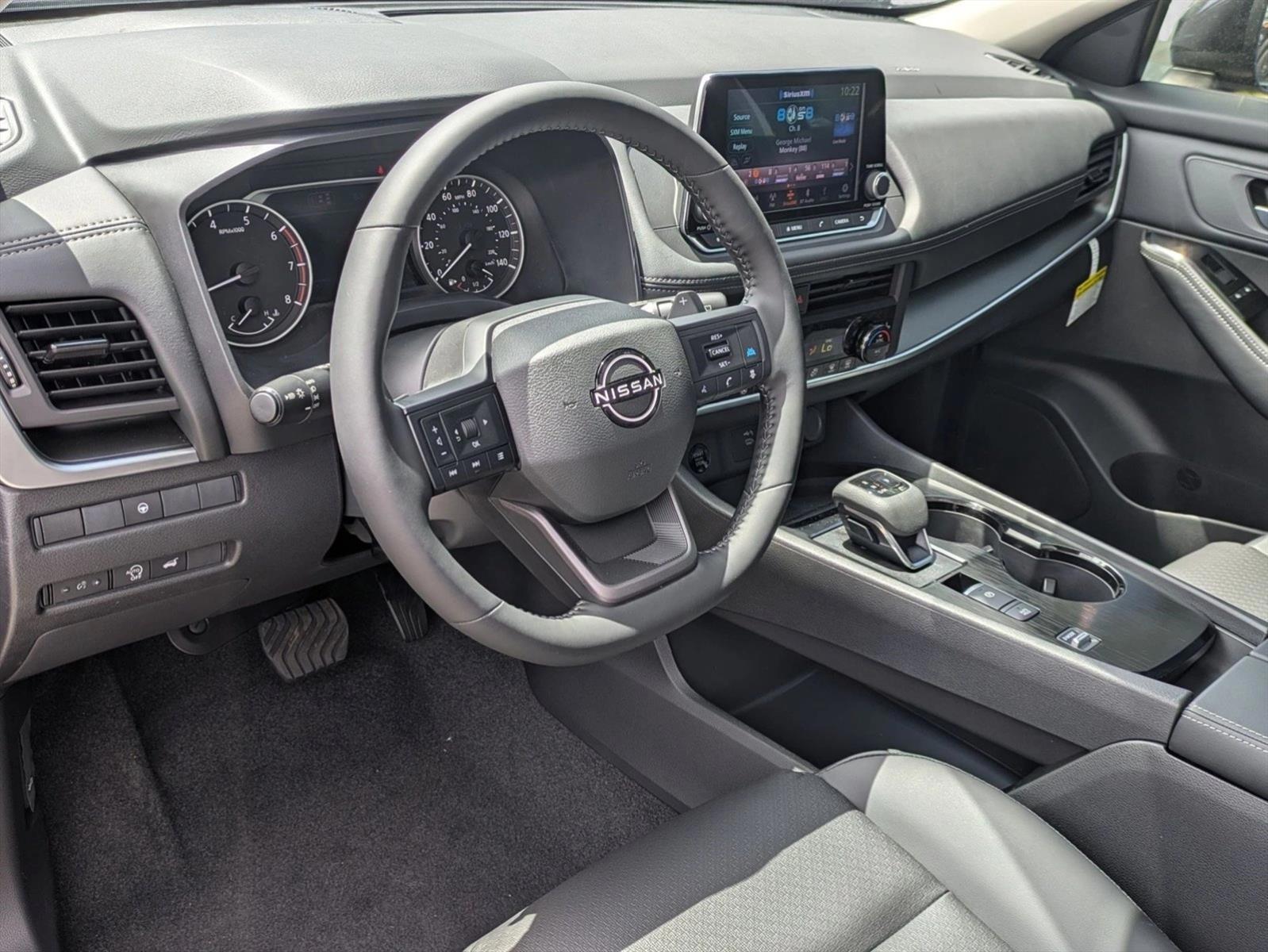 Thumbnail: 2026 Nissan Rogue - 3