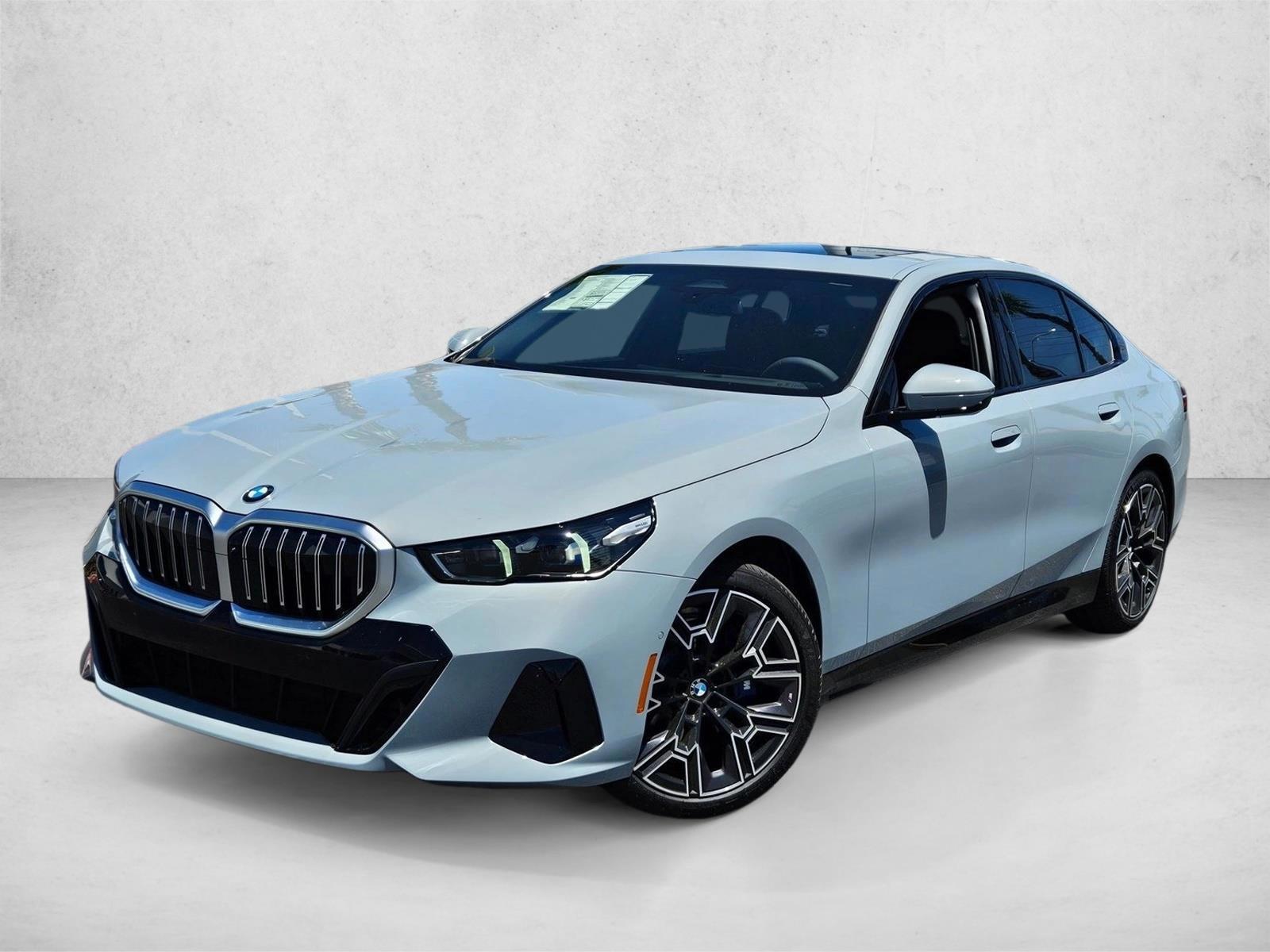 Thumbnail: 2026 BMW 5 Series - 1