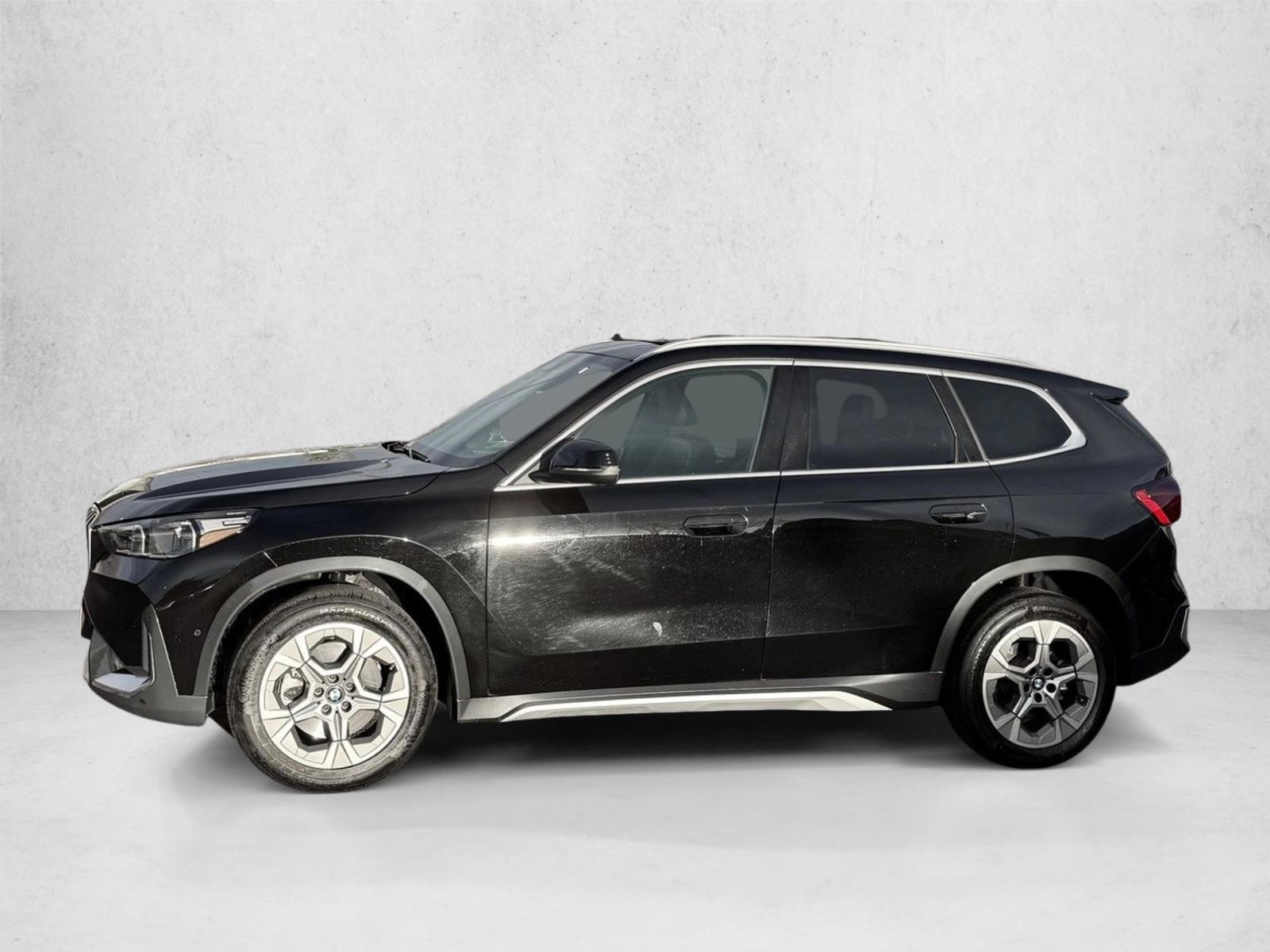 Thumbnail: 2025 BMW X1 - 2