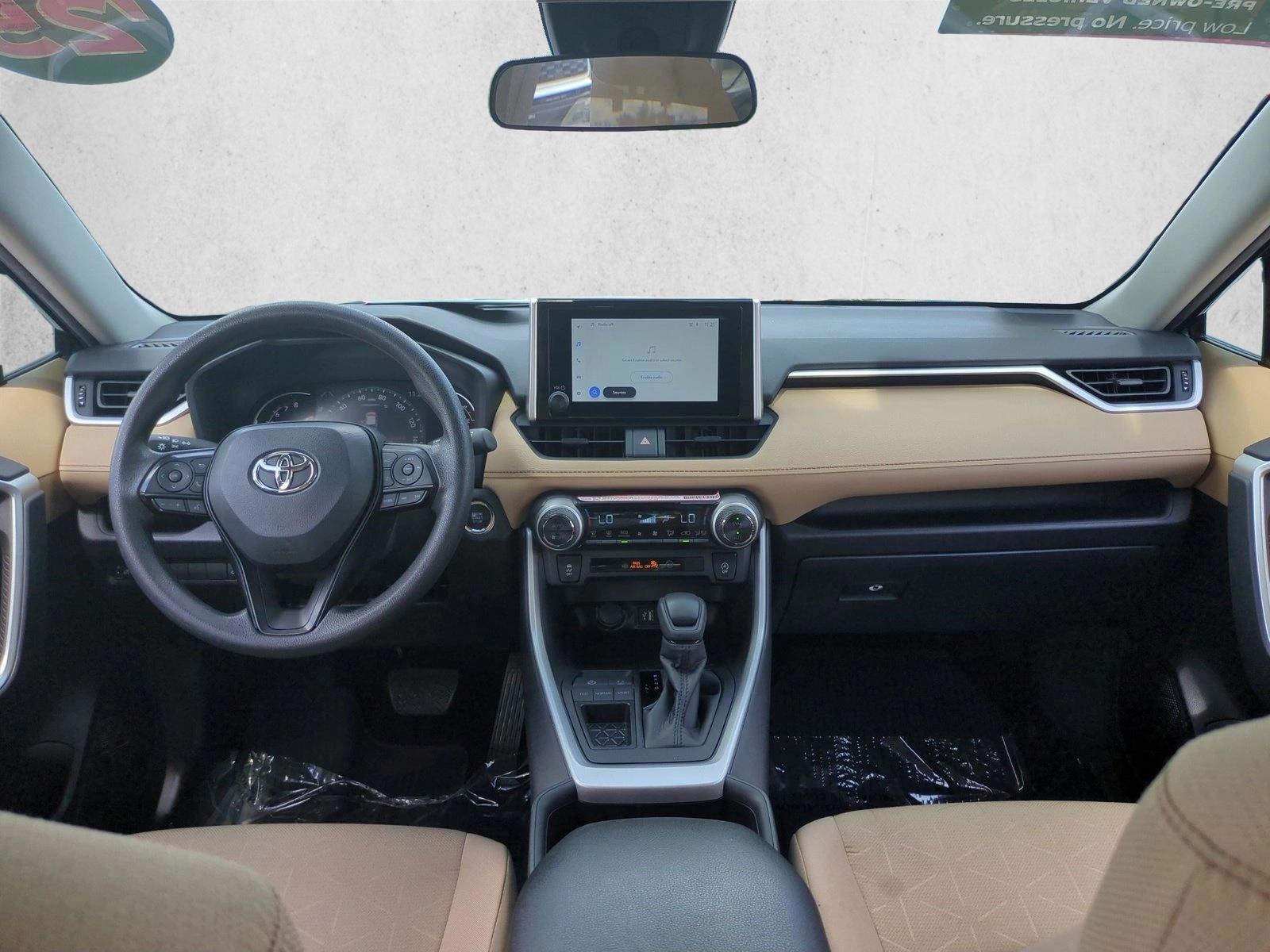 Thumbnail: 2025 Toyota RAV4 - 3