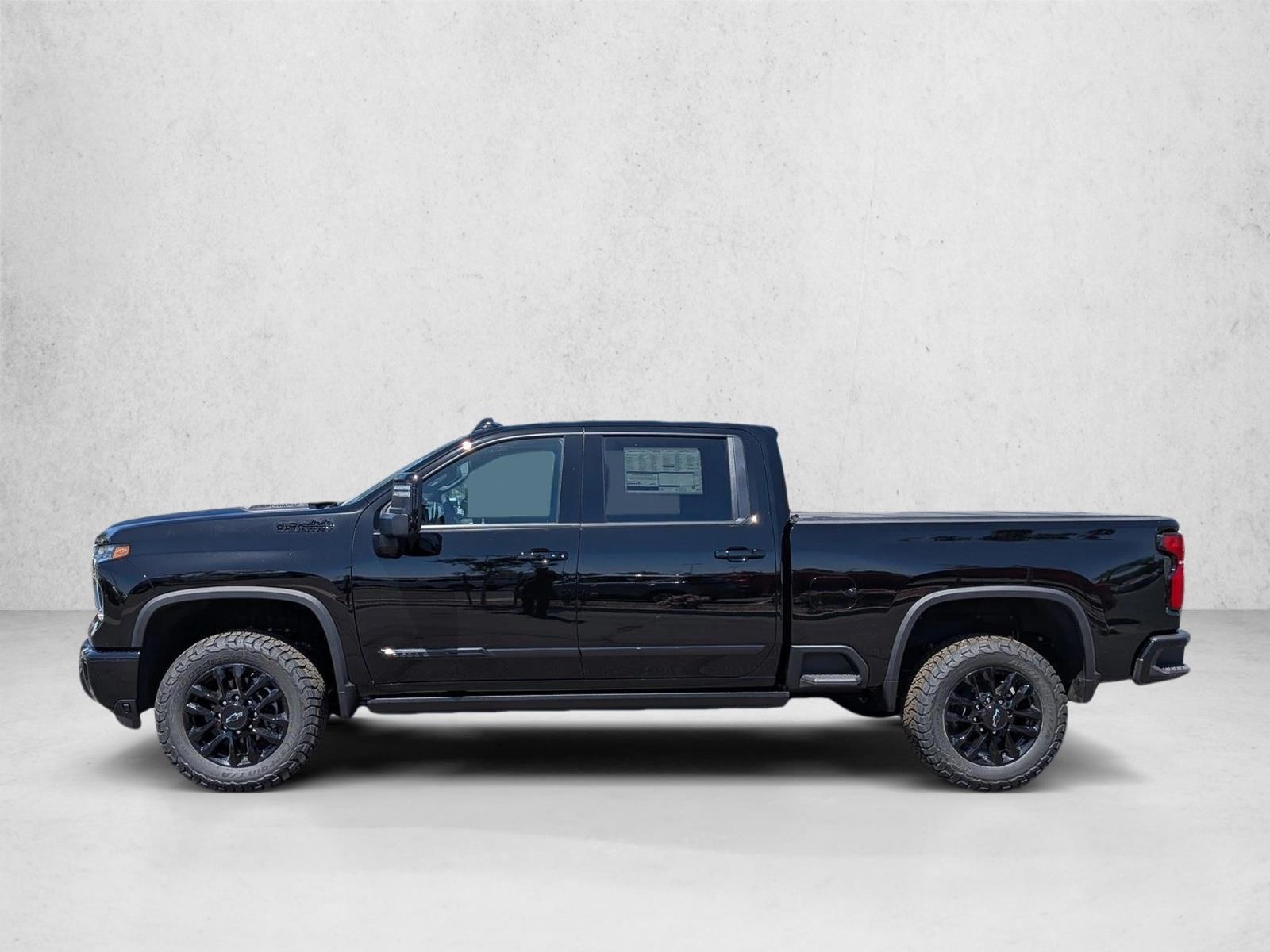 Thumbnail: 2026 Chevrolet Silverado 2500 - 2