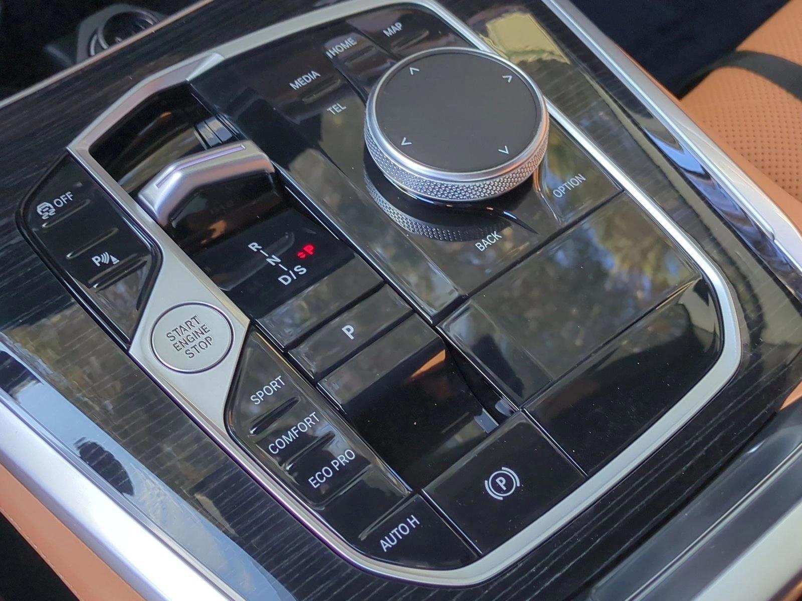 2026 BMW X5 40i - Photo 12