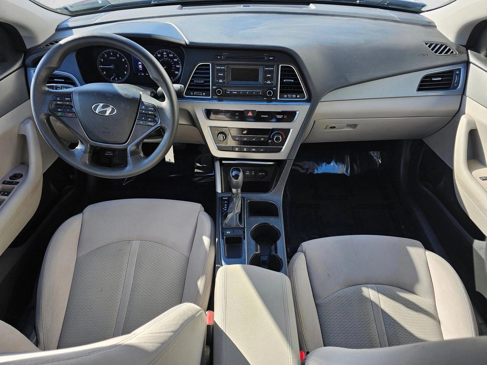 Thumbnail: 2015 Hyundai Sonata - 3
