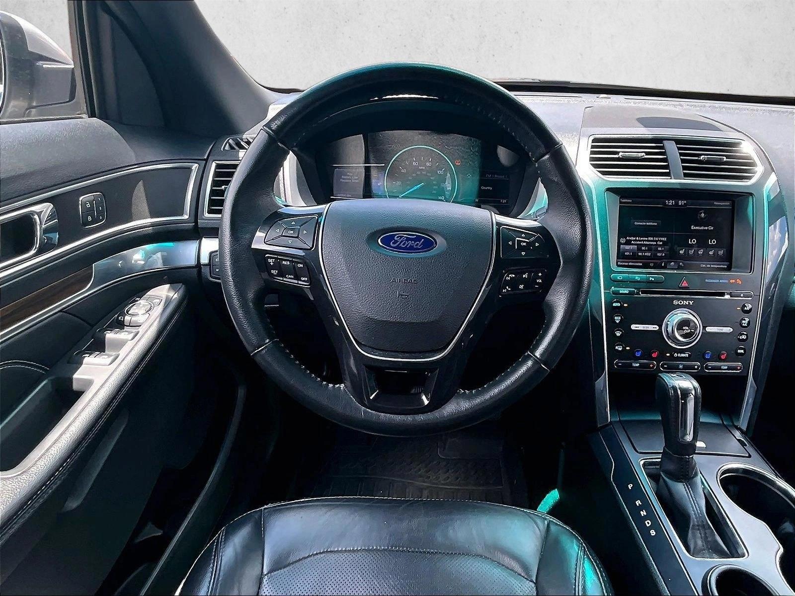 Thumbnail: 2016 Ford Explorer - 3