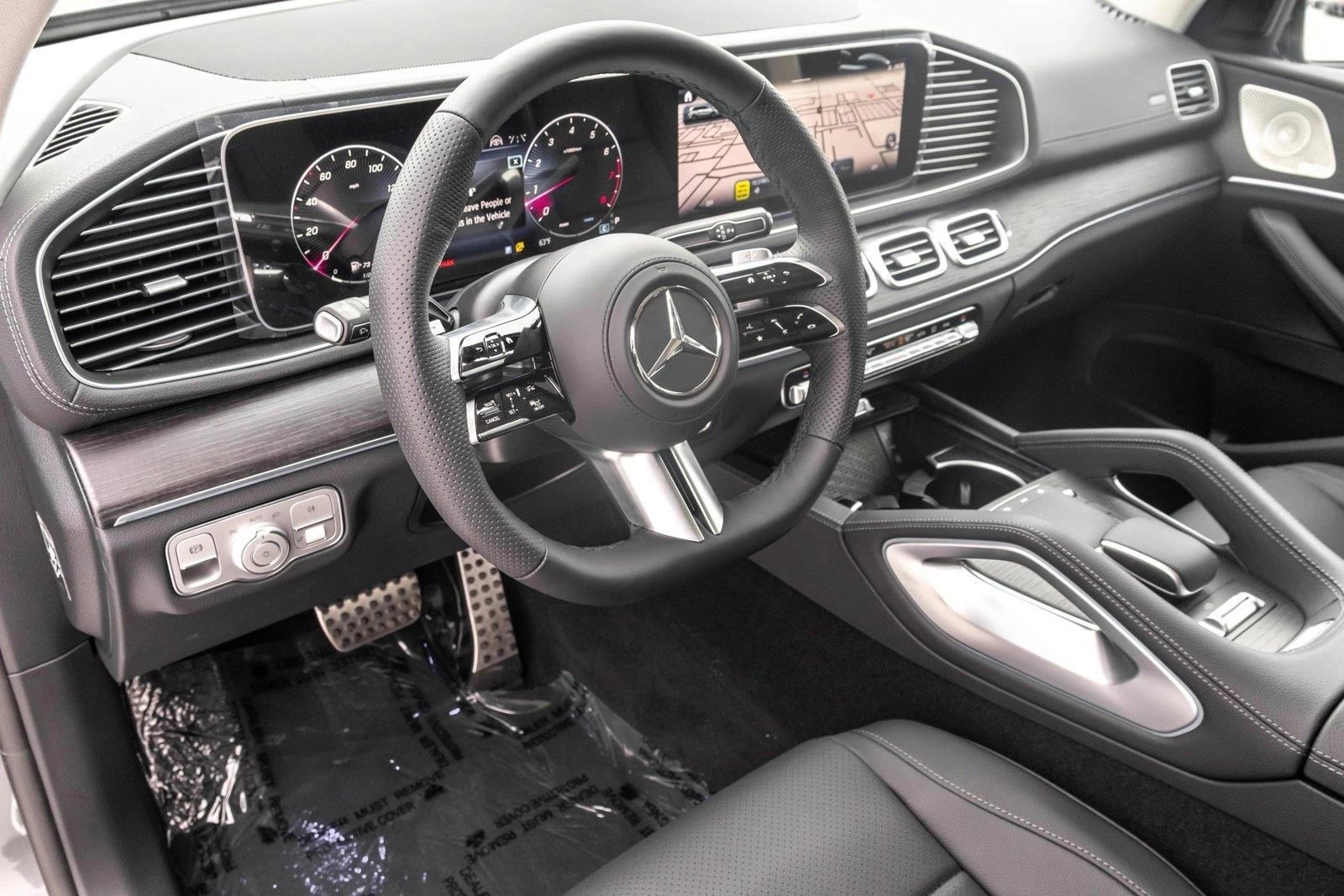 Thumbnail: 2026 Mercedes-Benz GLS - 3