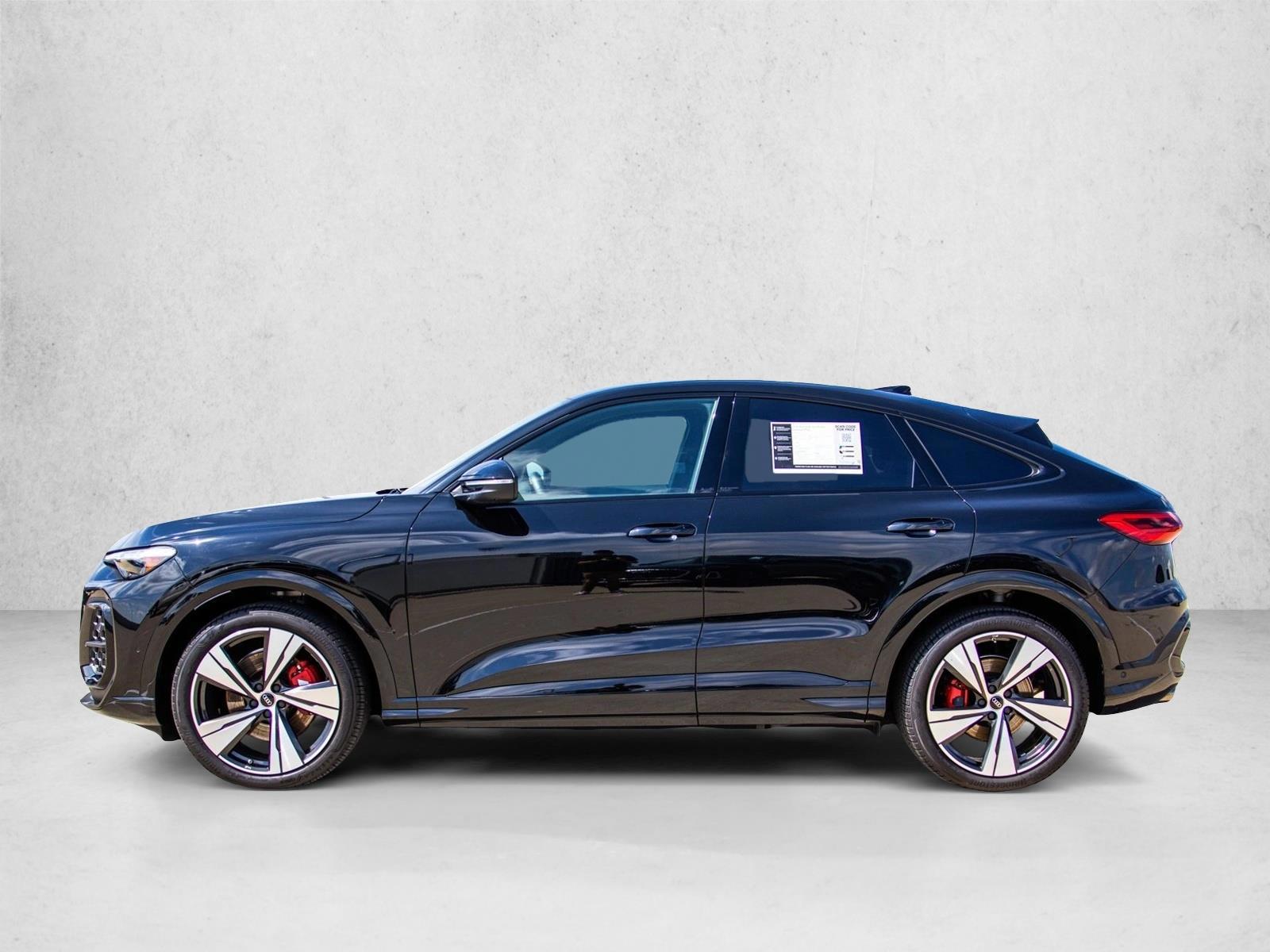 Thumbnail: 2025 Audi SQ5 - 2