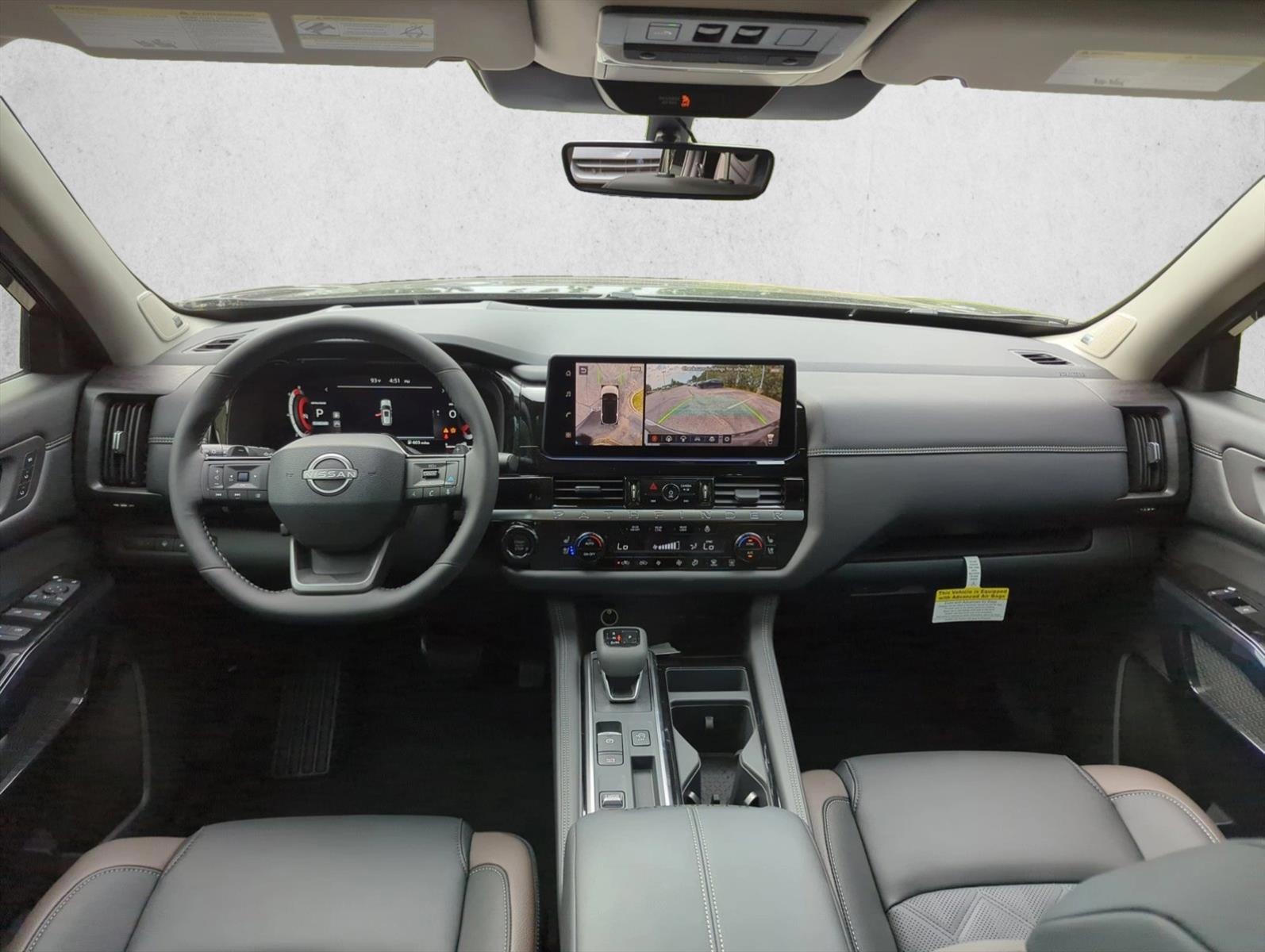 Thumbnail: 2026 Nissan Pathfinder - 3